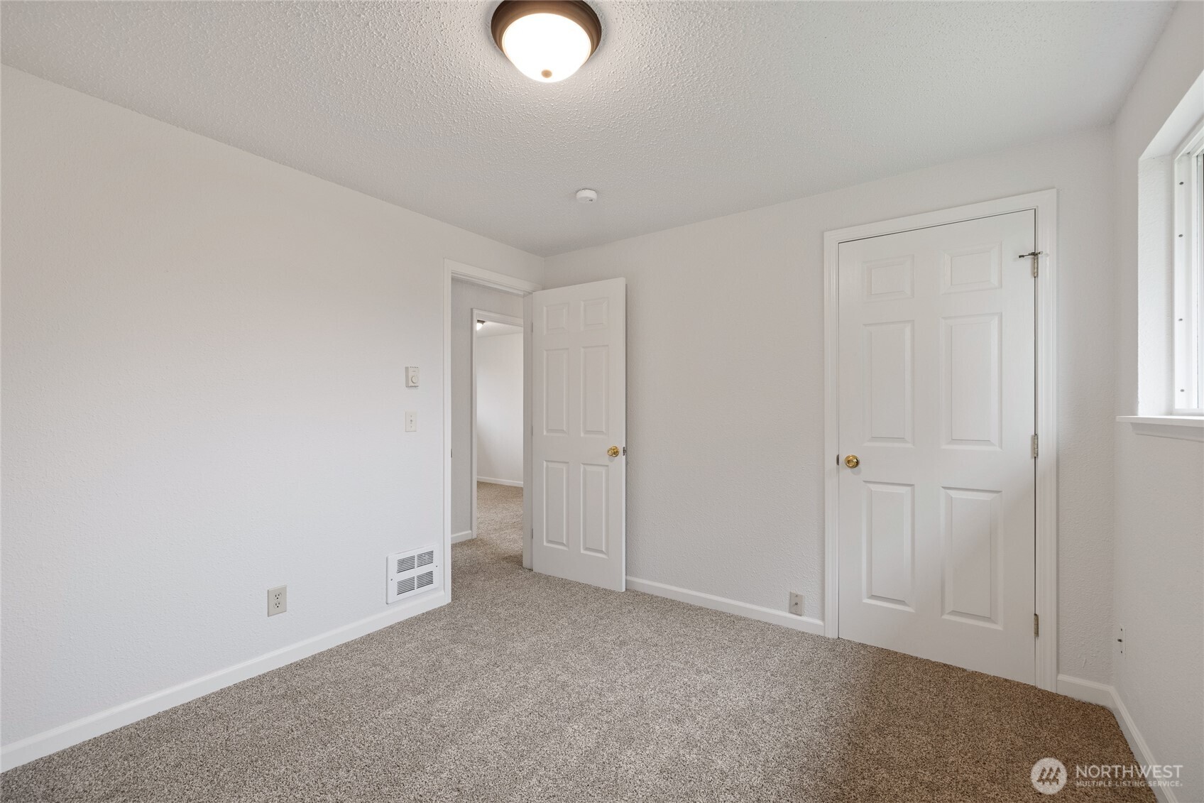 9127 Lawndale Avenue SW