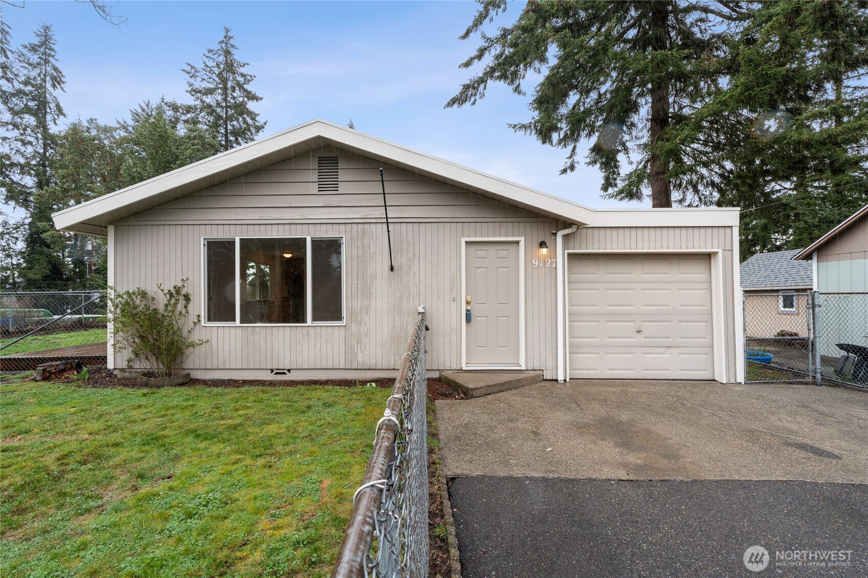 9127 Lawndale Avenue SW