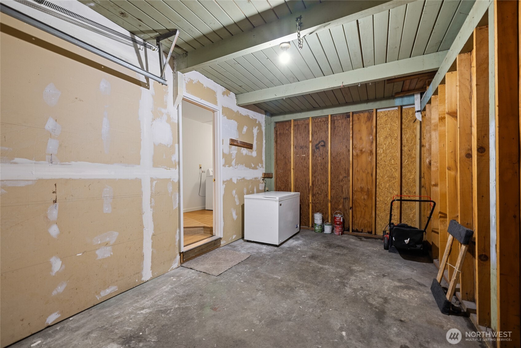 9127 Lawndale Avenue SW