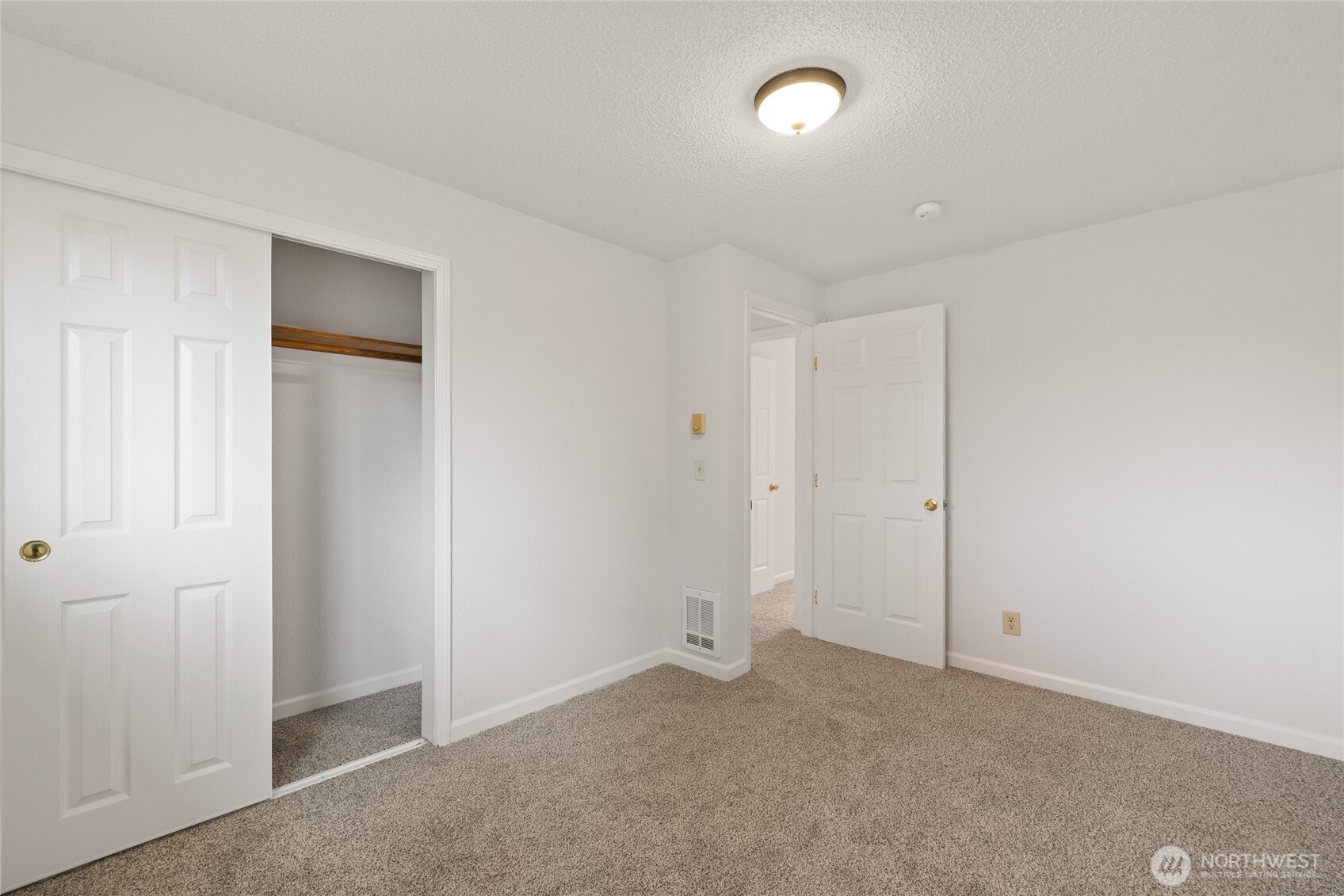 9127 Lawndale Avenue SW