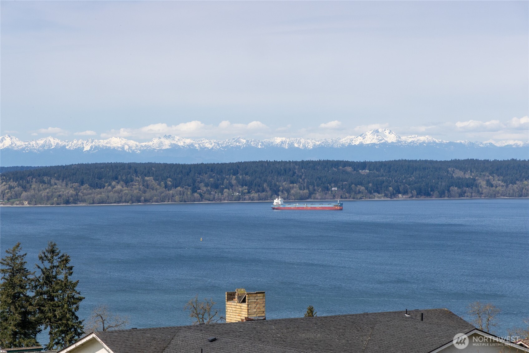 6125 Panorama Drive NE