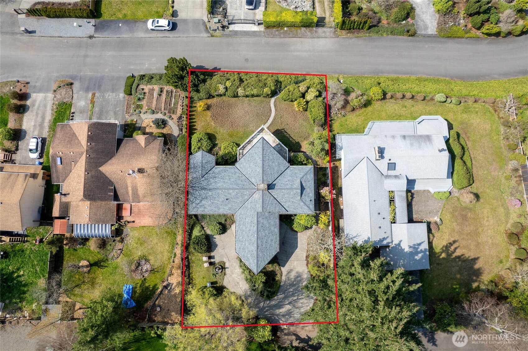 6125 Panorama Drive NE