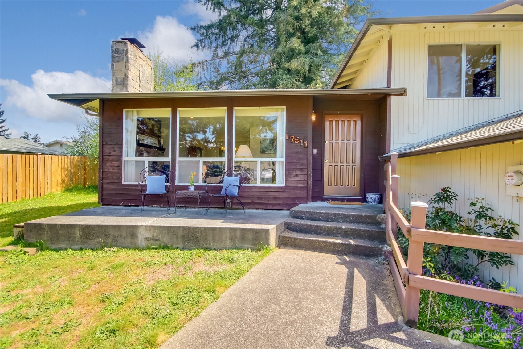 17511 Yakima Avenue S