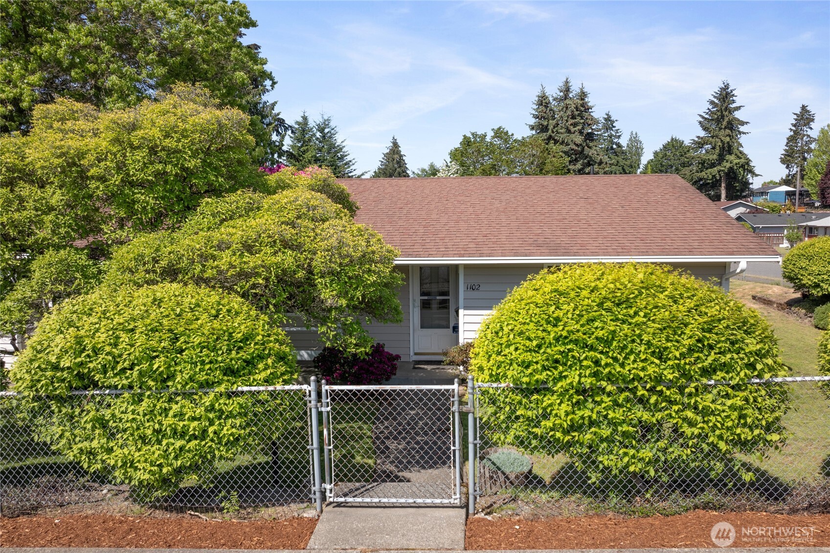 1102 S Villard Street