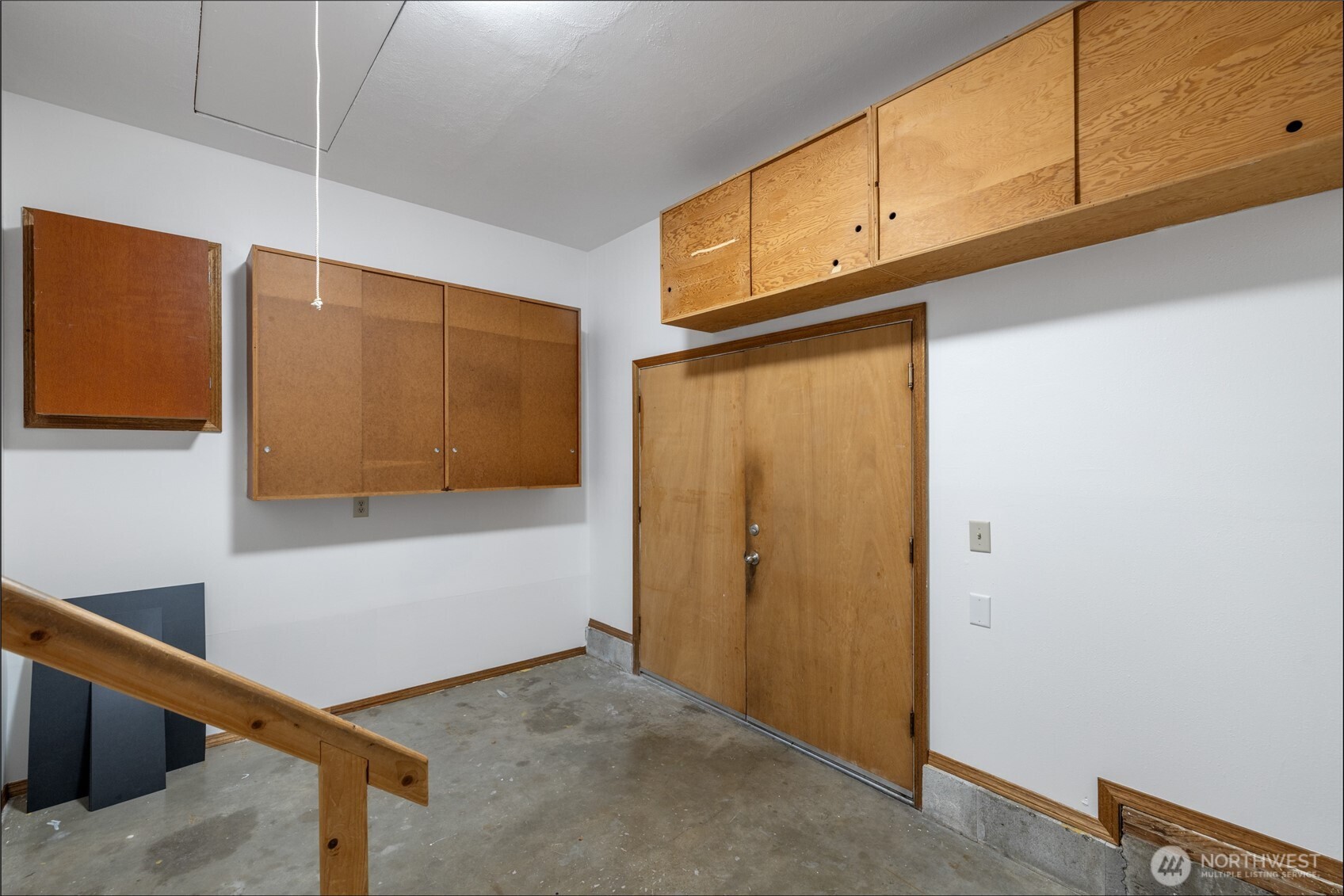 1102 S Villard Street