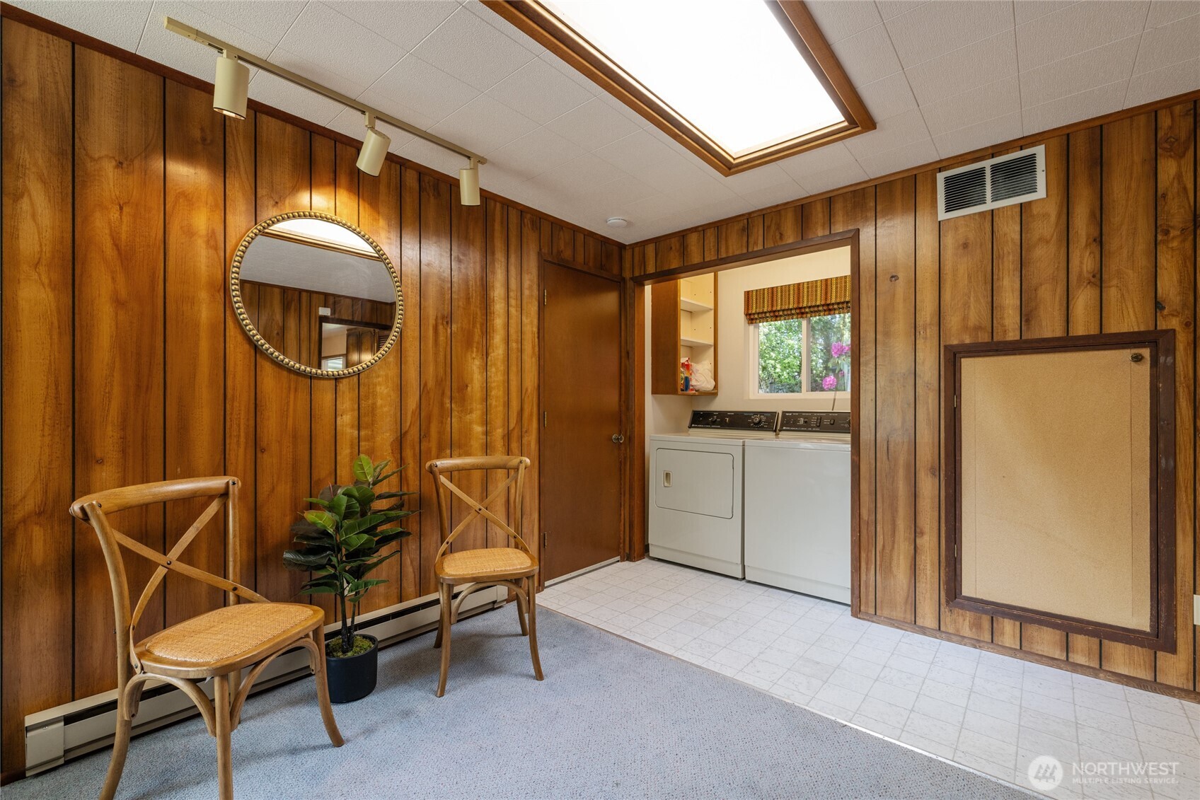 1102 S Villard Street