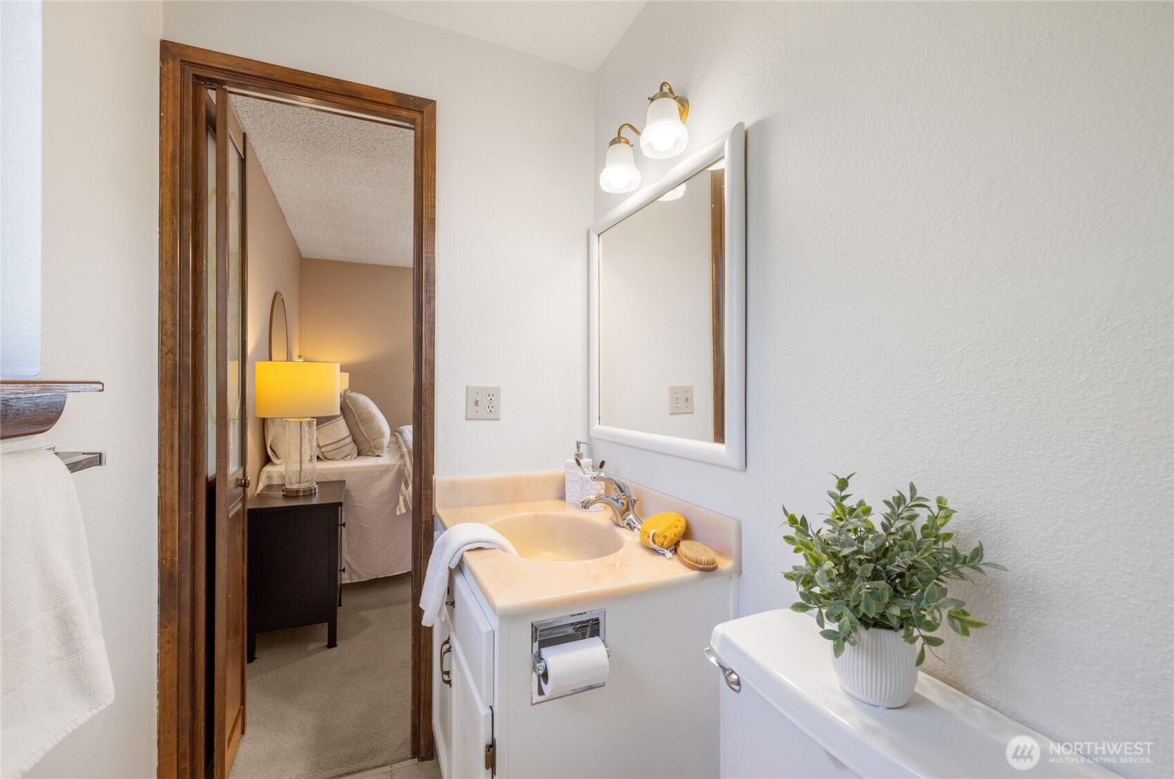 1102 S Villard Street