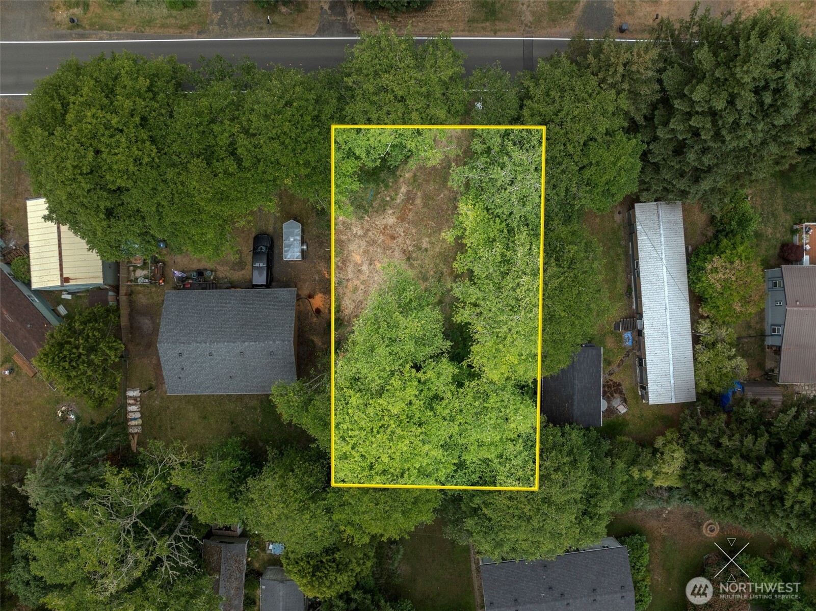 225 E Rain Street NE