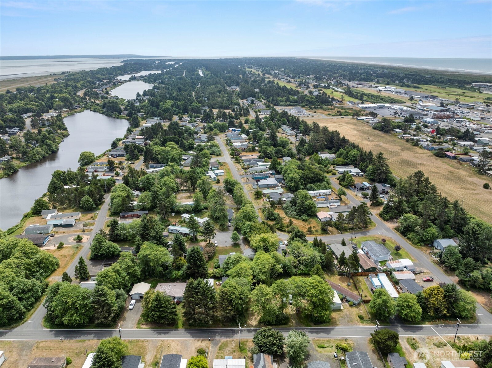 225 E Rain Street NE