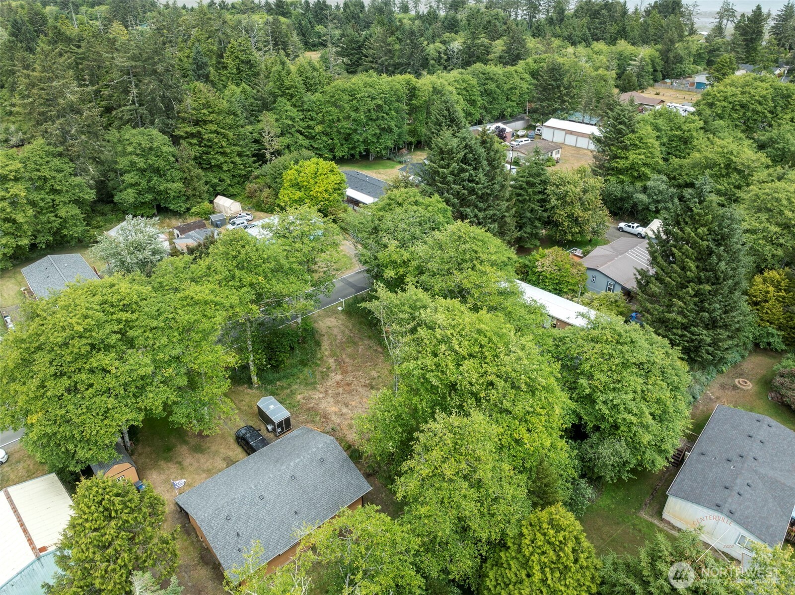 225 E Rain Street NE