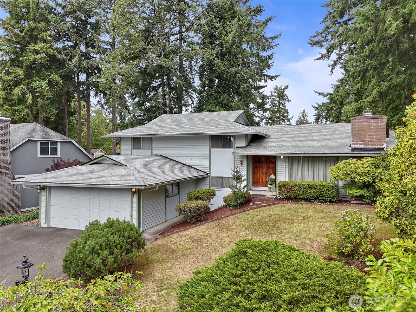 7311 Zircon Drive SW