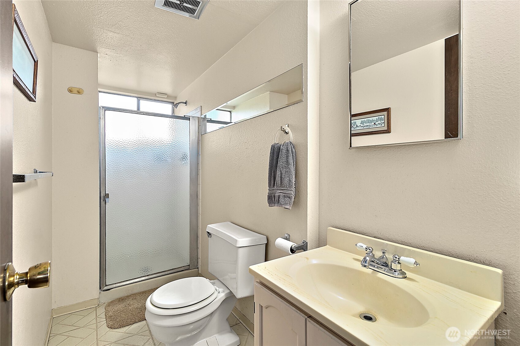 7311 Zircon Drive SW