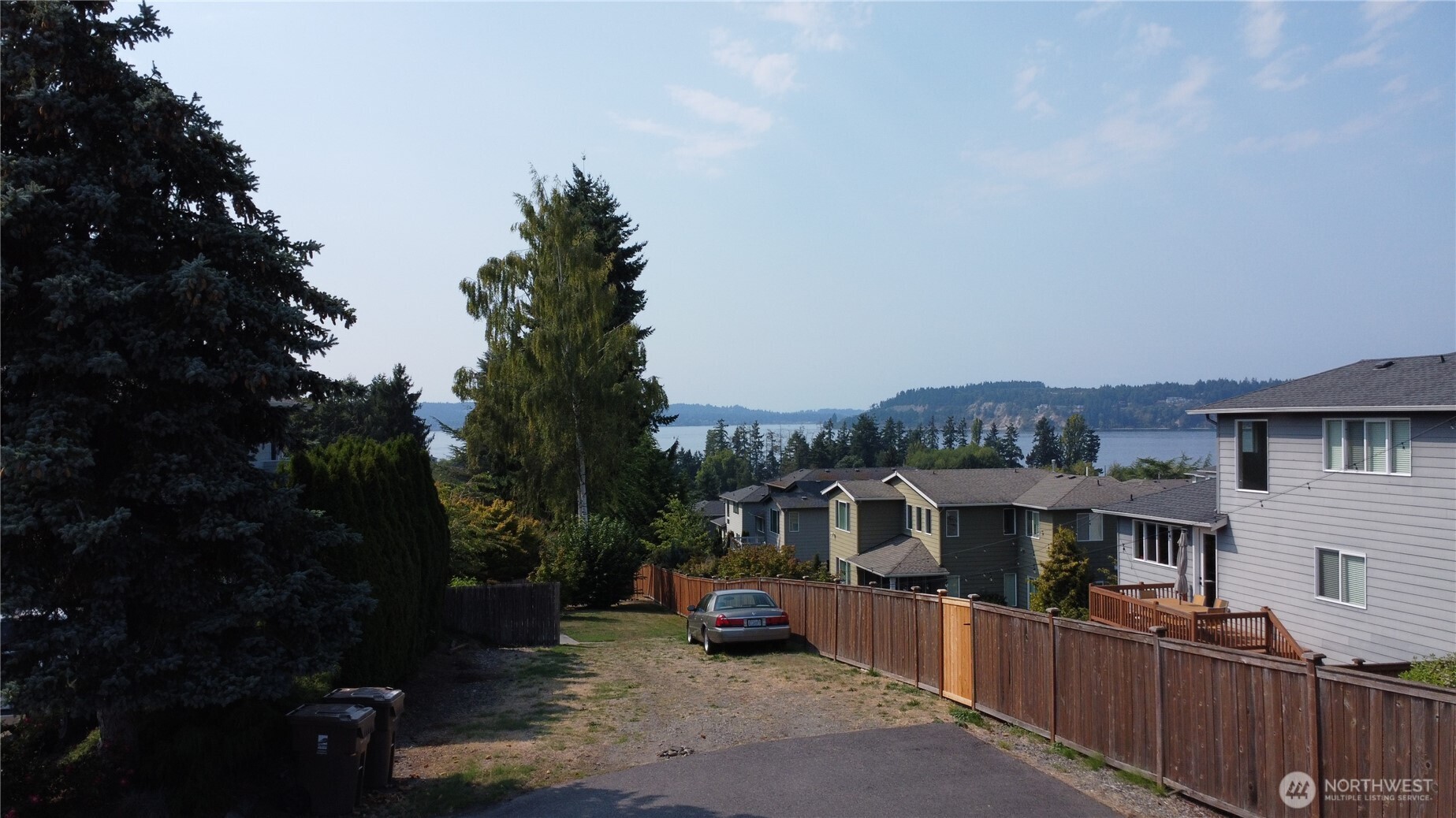 1503 S Brookside Terrace