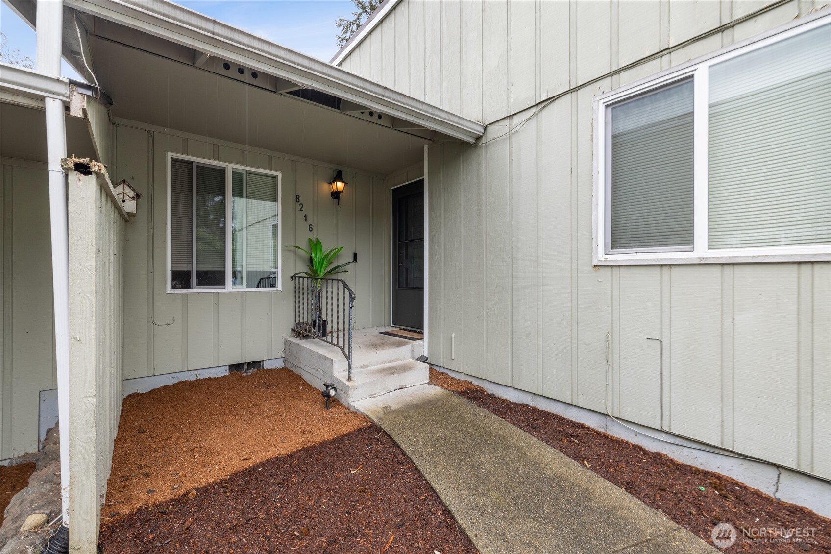 8214 42nd Street Ct W