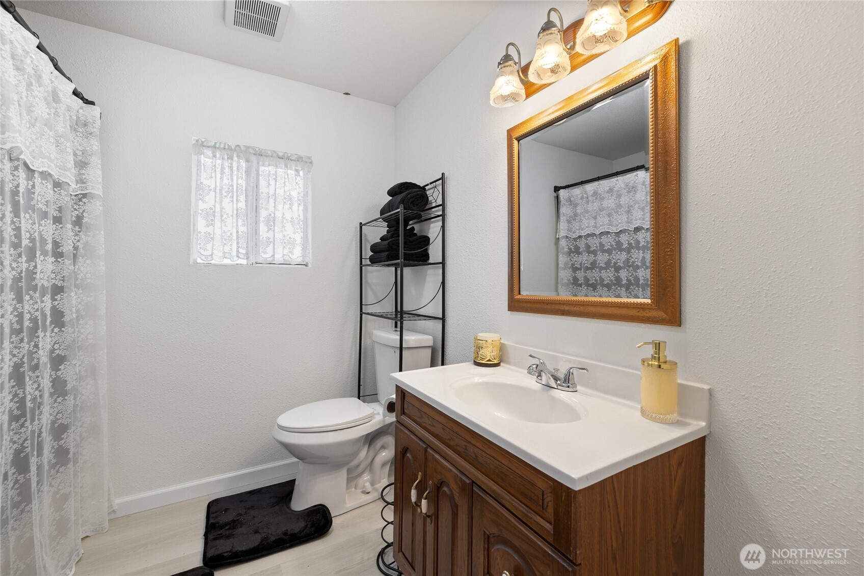 14512 246th Street E