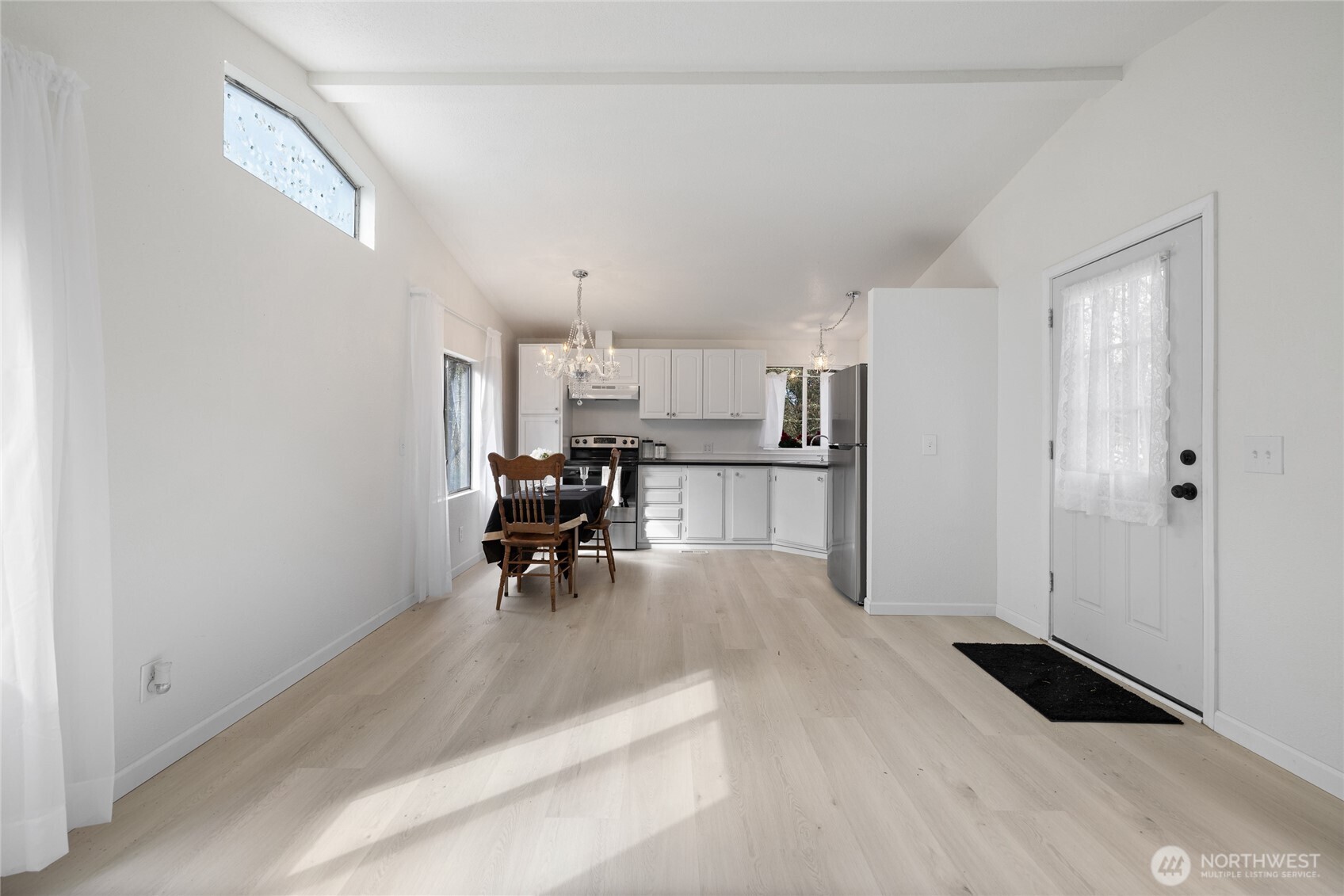 14512 246th Street E