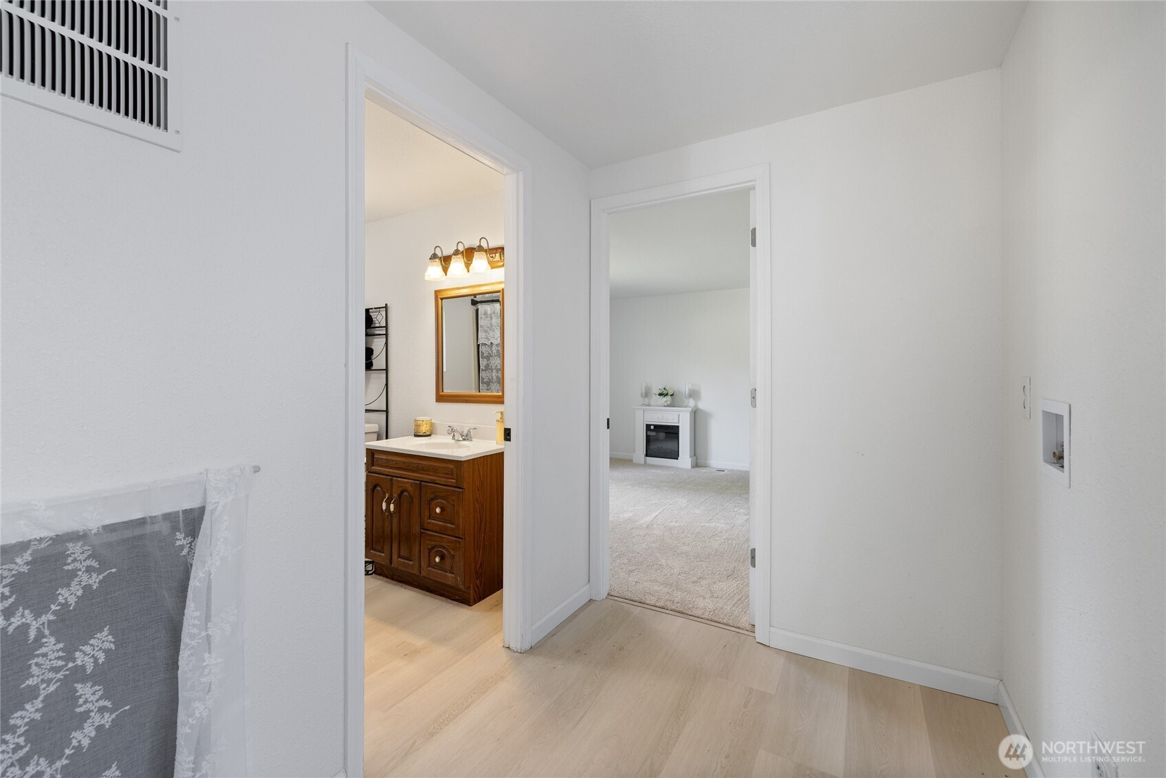 14512 246th Street E