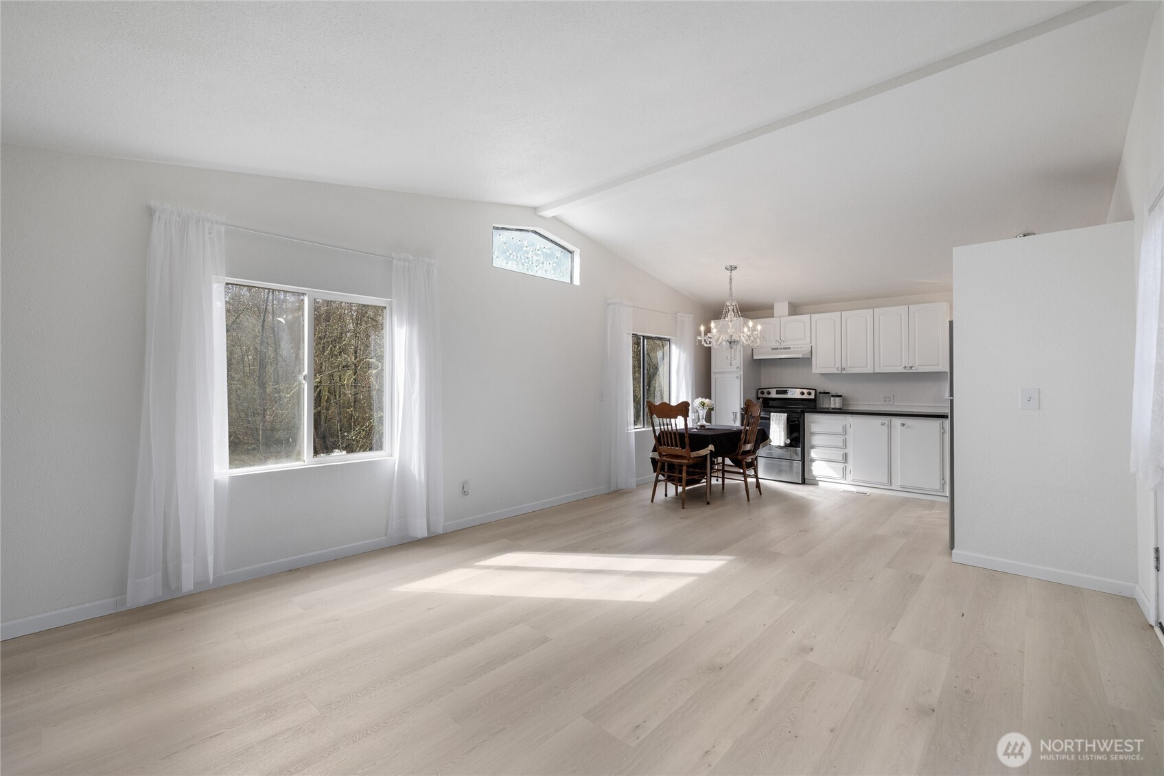 14512 246th Street E