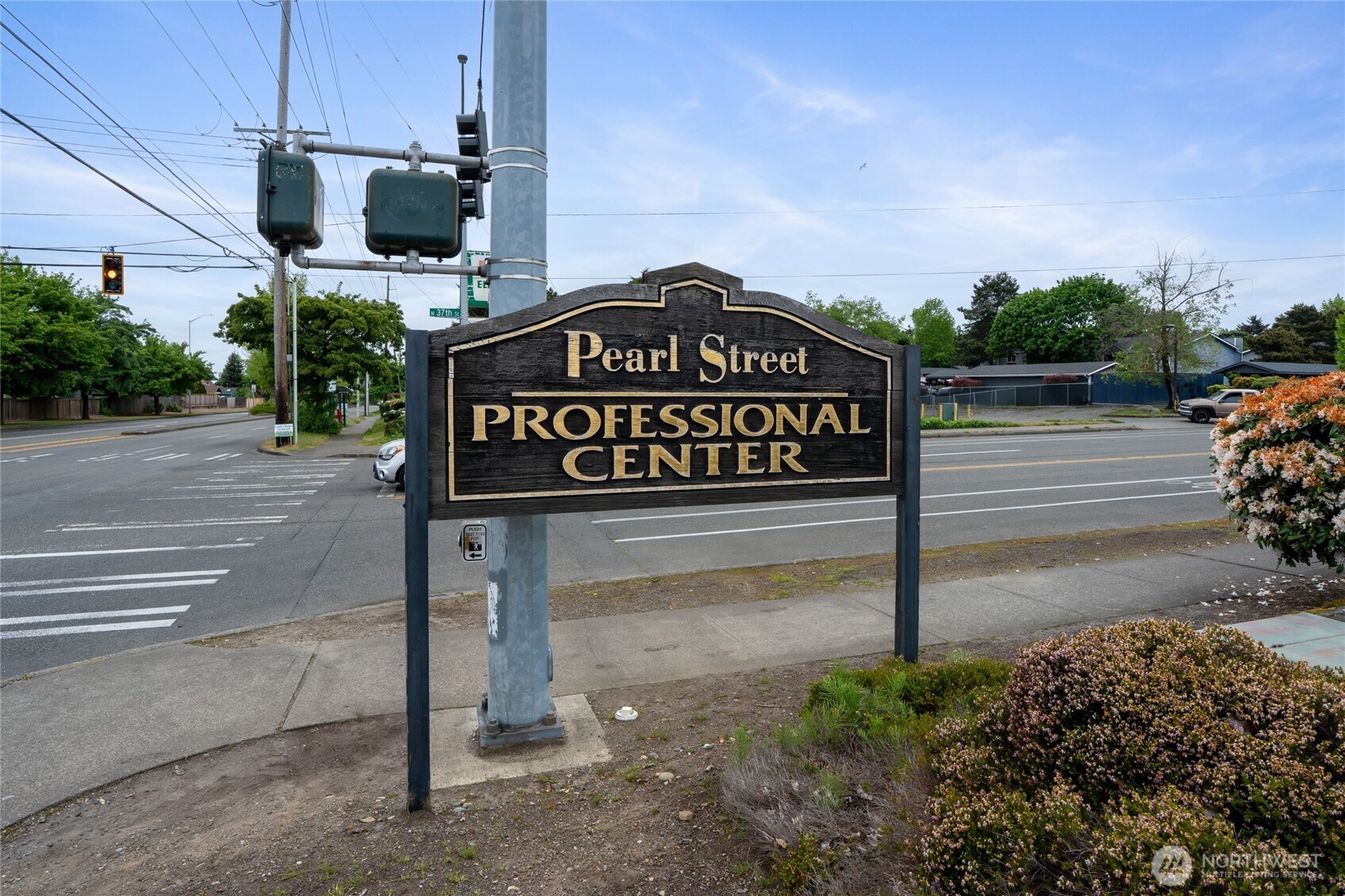 3645 N Pearl Street Unit: B