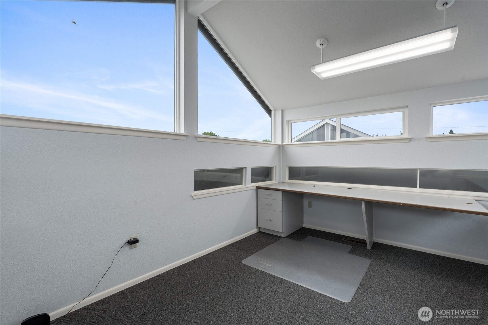 3645 N Pearl Street Unit: B