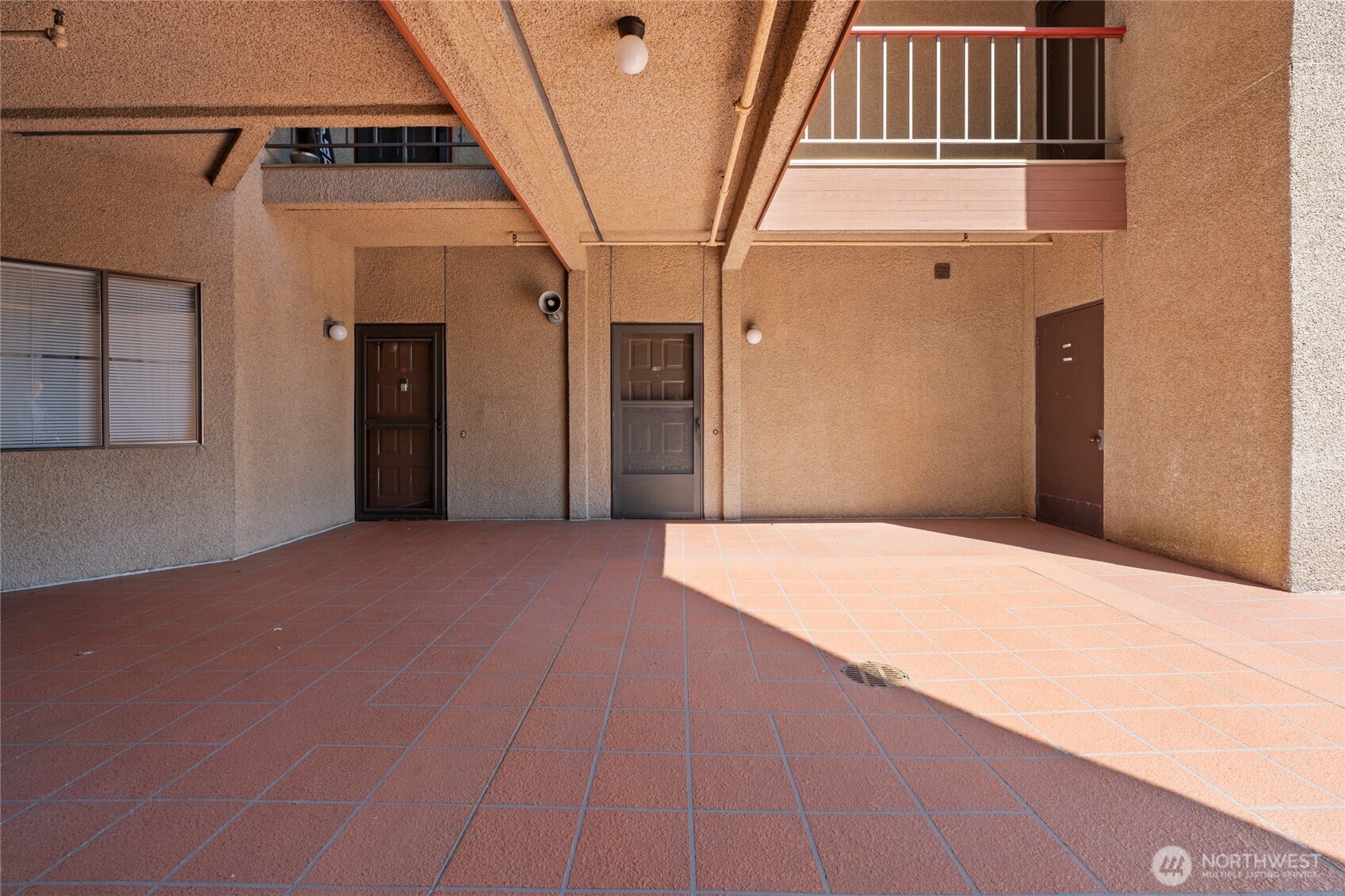 1902 Bridgeport Way W Unit: 106