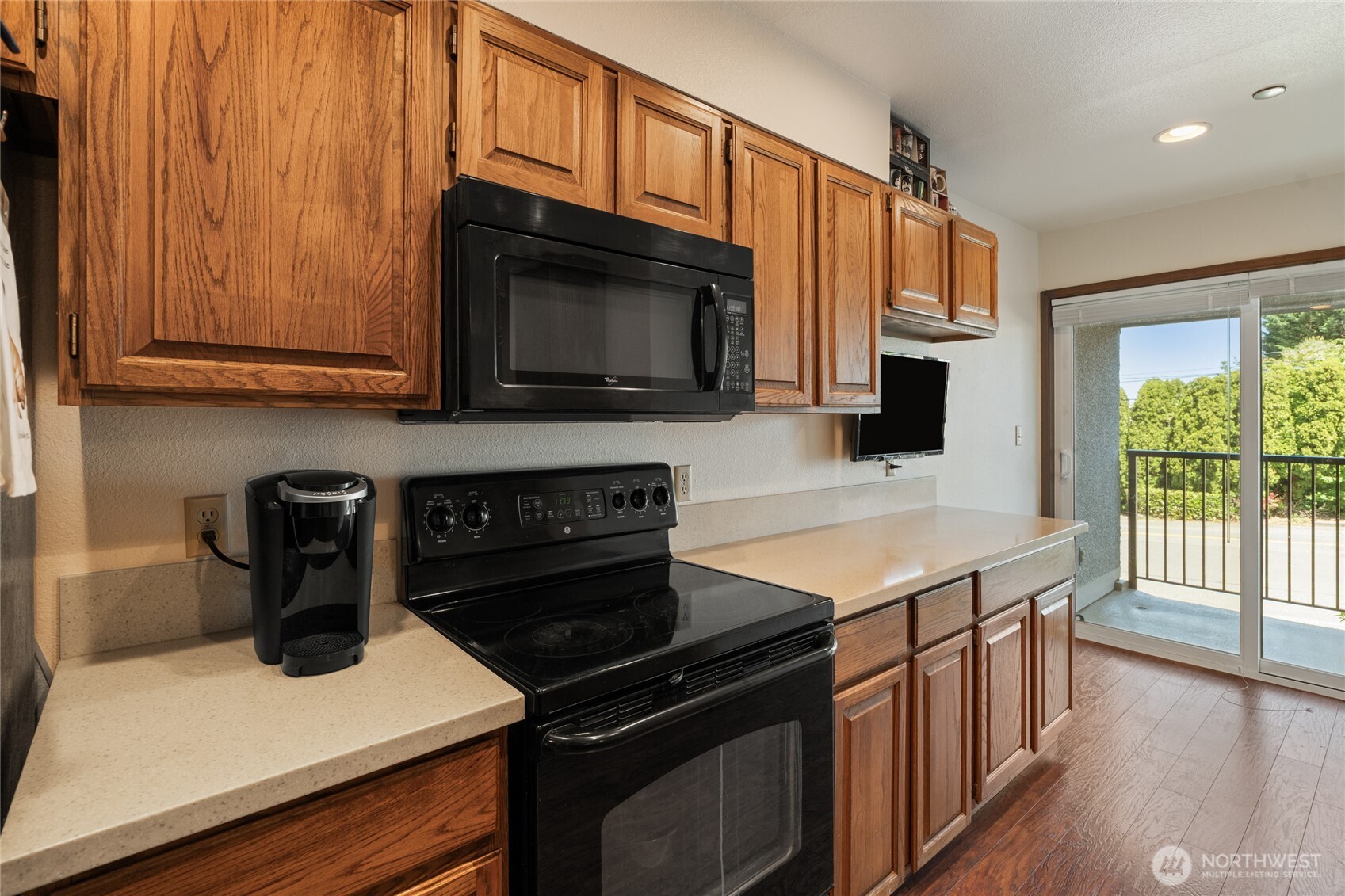 1902 Bridgeport Way W Unit: 106
