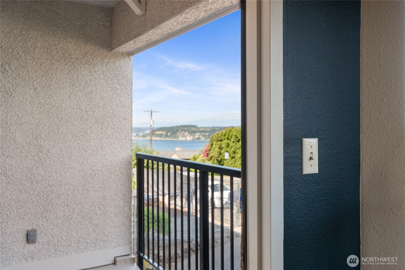 1902 Bridgeport Way W Unit: 106