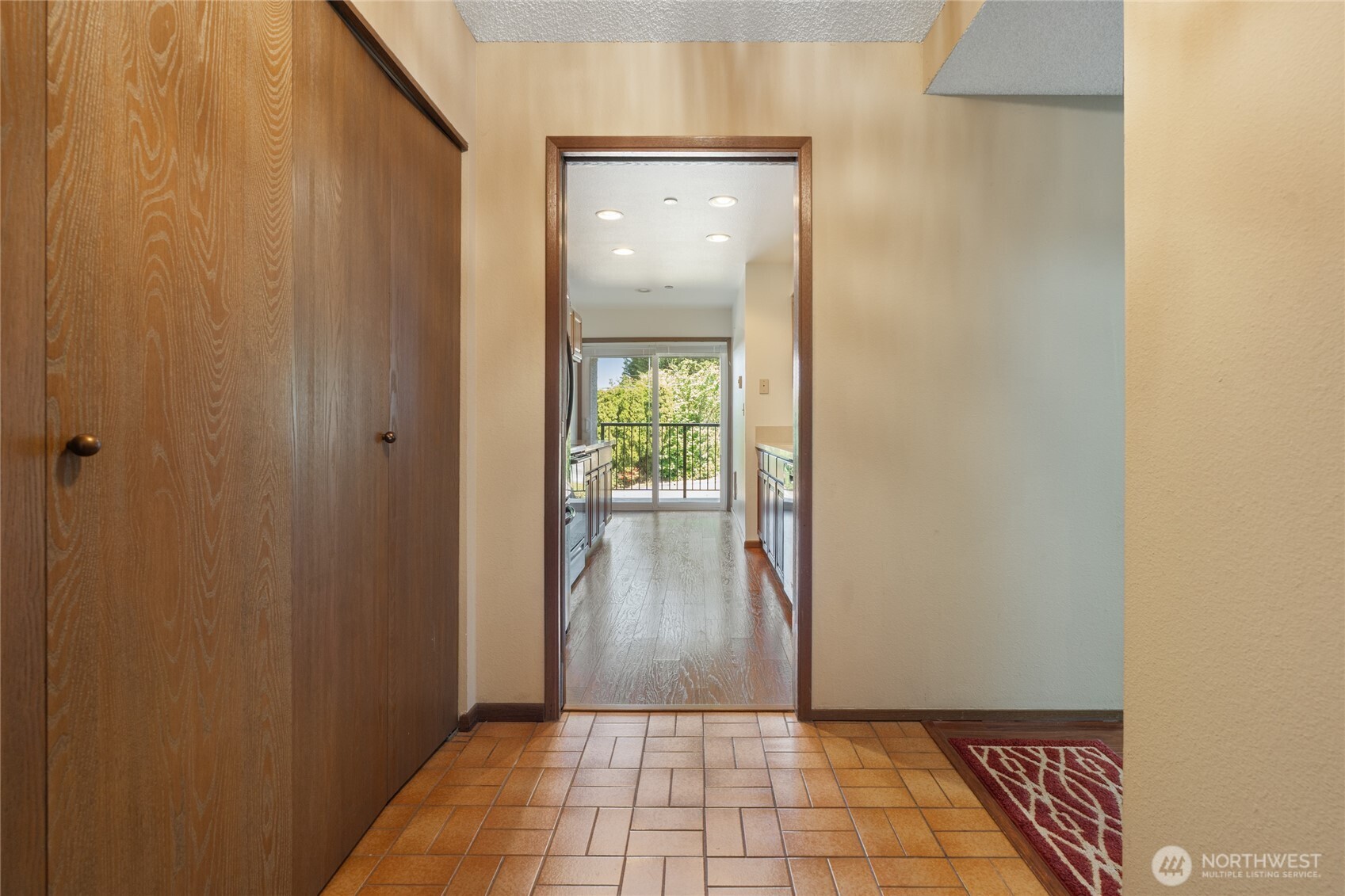 1902 Bridgeport Way W Unit: 106