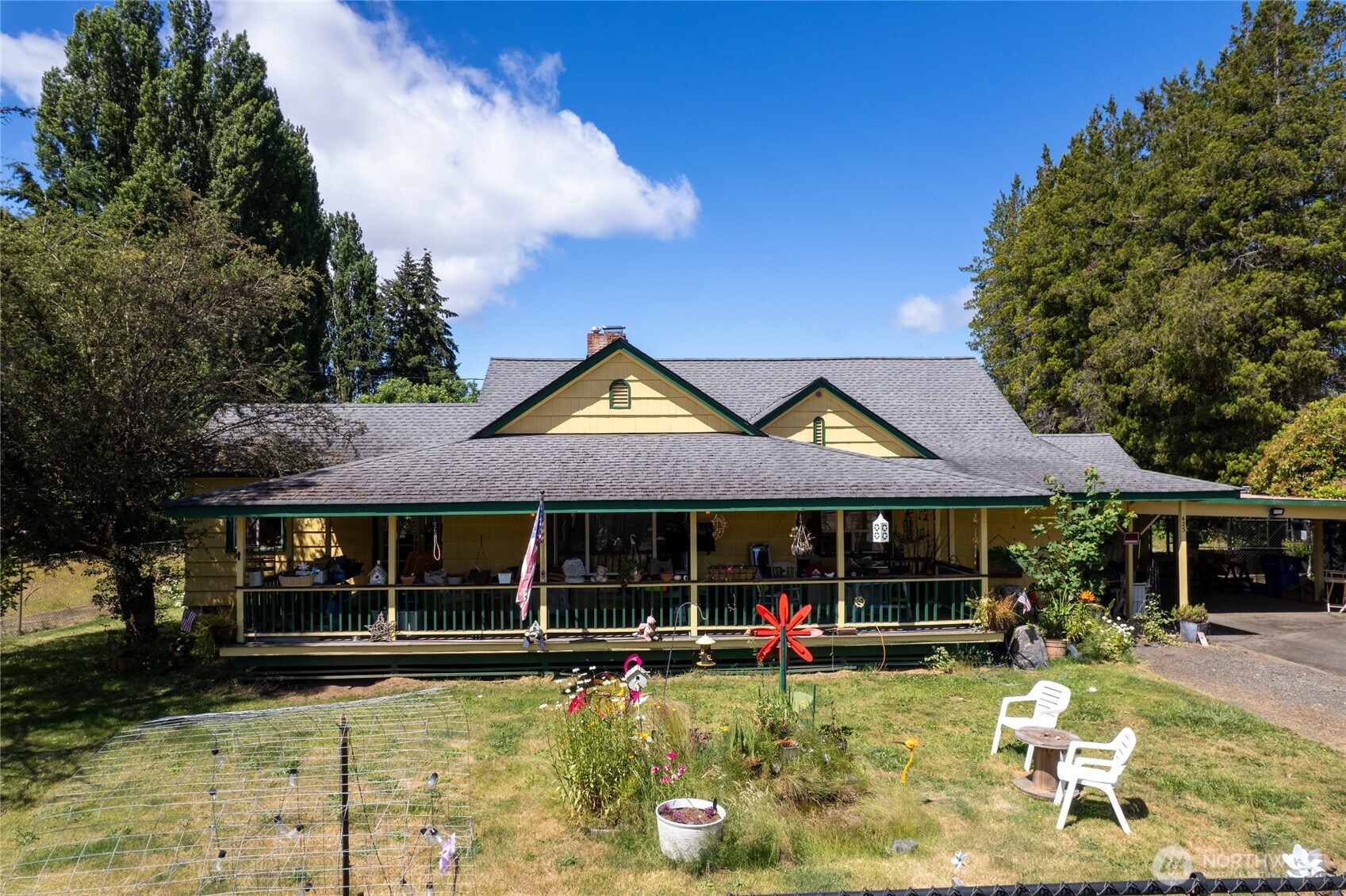 423 Franz Anderson Road SE
