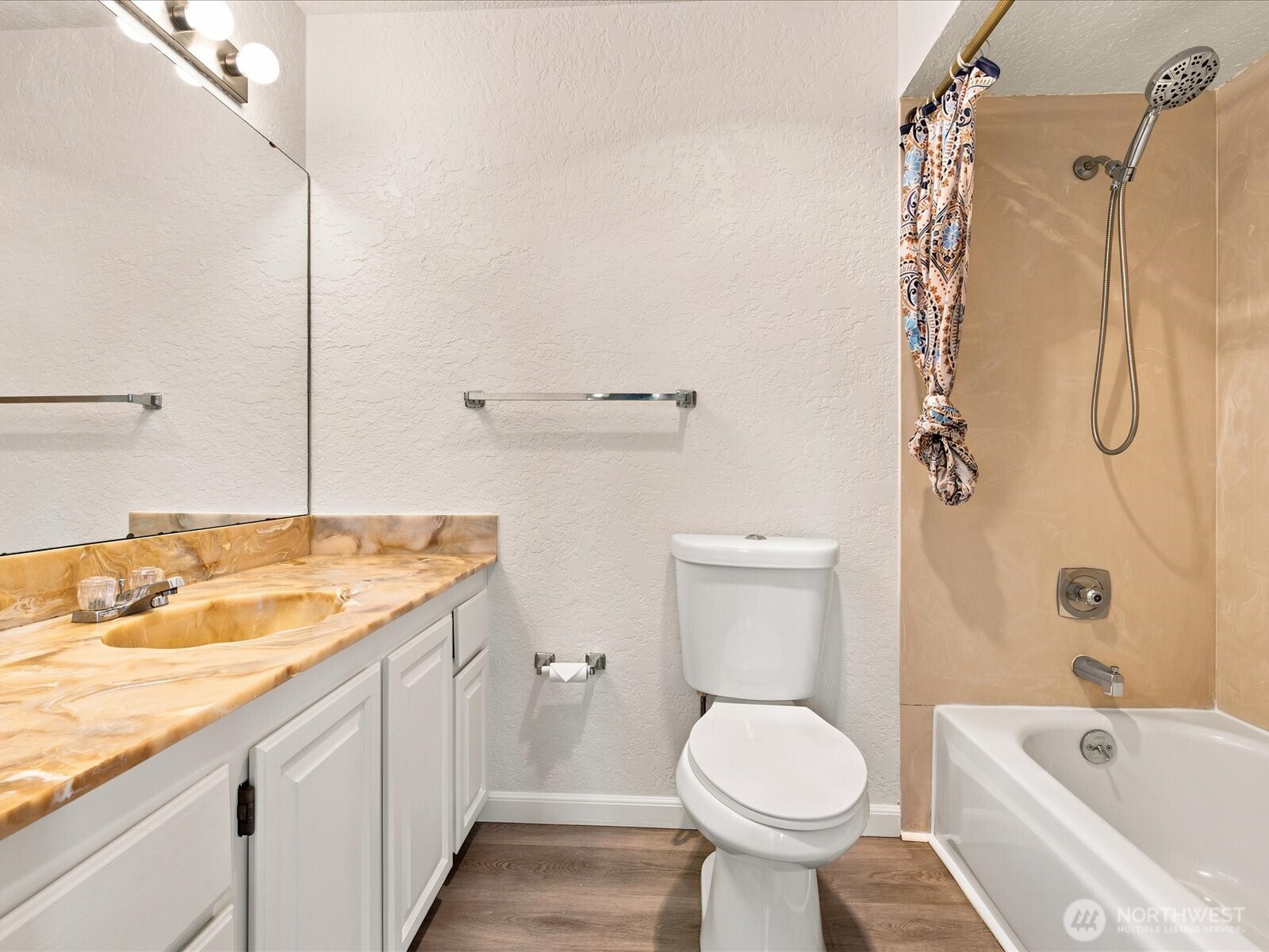 12600 4th Avenue W Unit: 9C