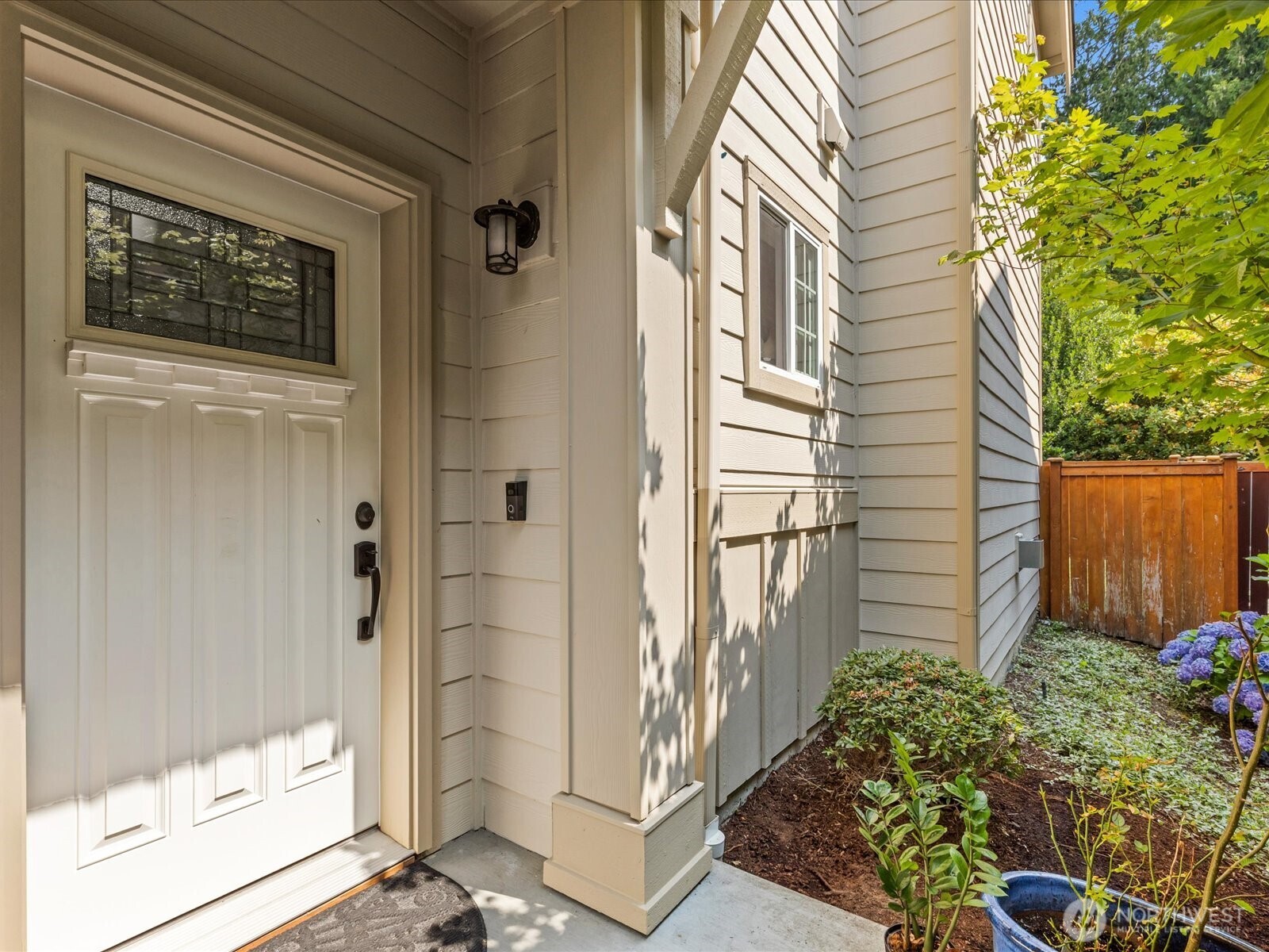 16282 2nd Pl S Unit: 2