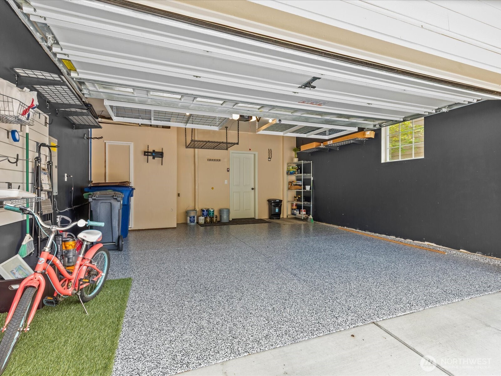 16282 2nd Pl S Unit: 2