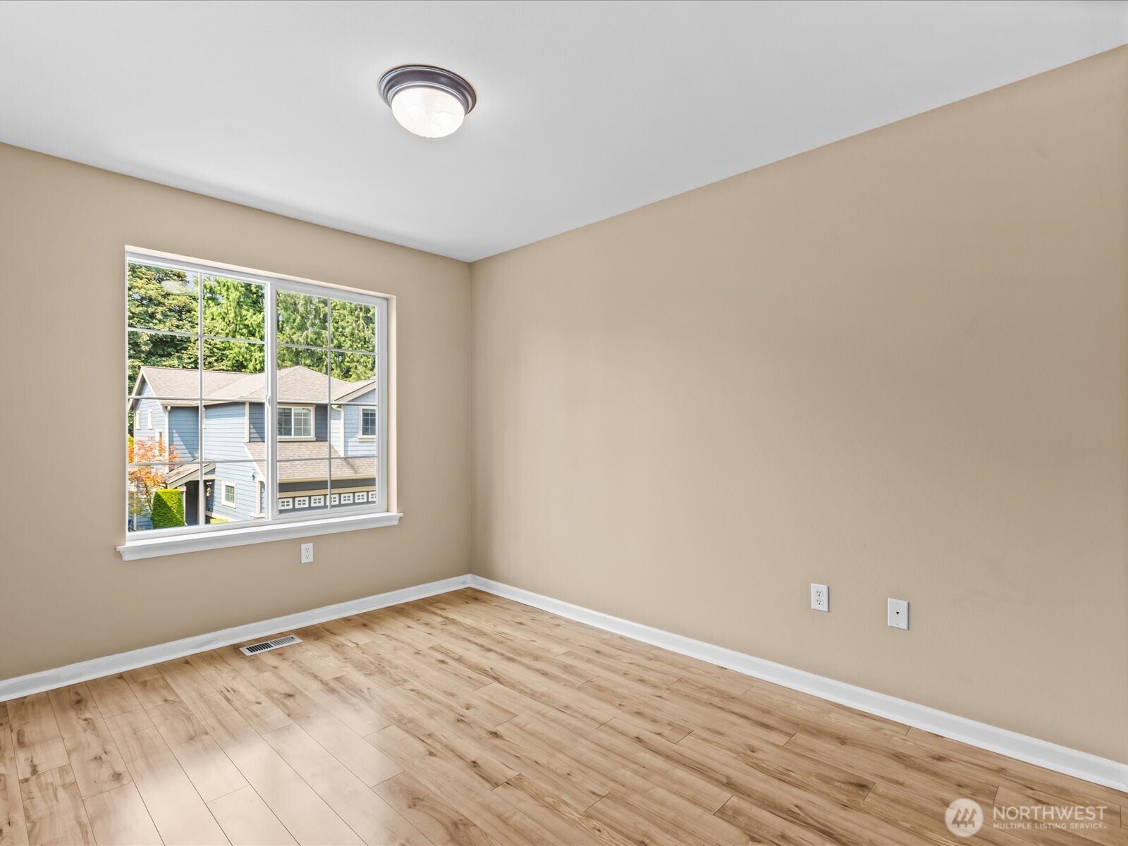 16282 2nd Pl S Unit: 2