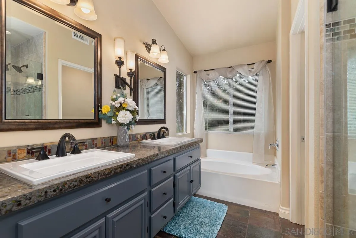 12313 Caminito Mirada