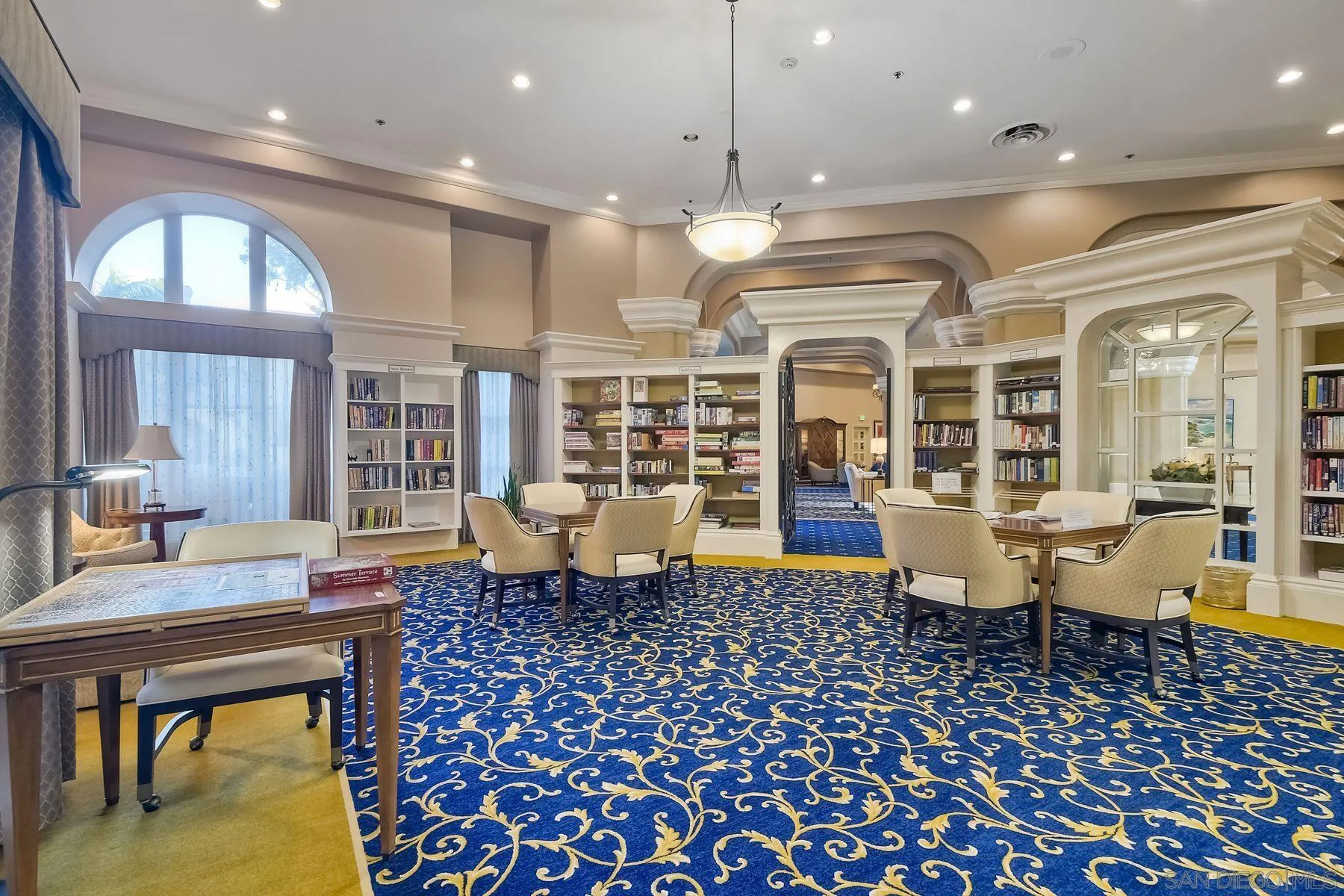 3890 Nobel Dr. Unit 810