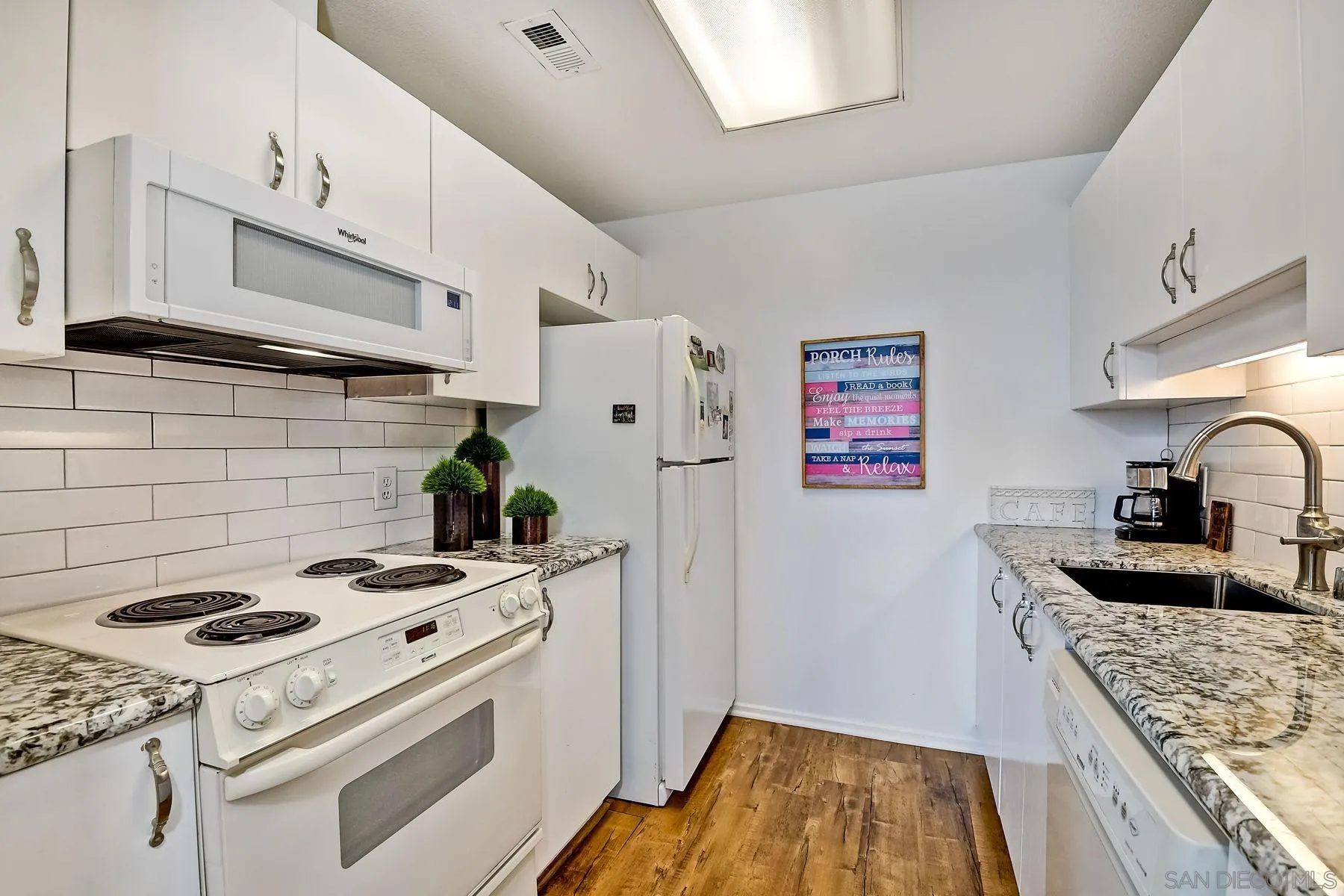 3890 Nobel Dr. Unit 810