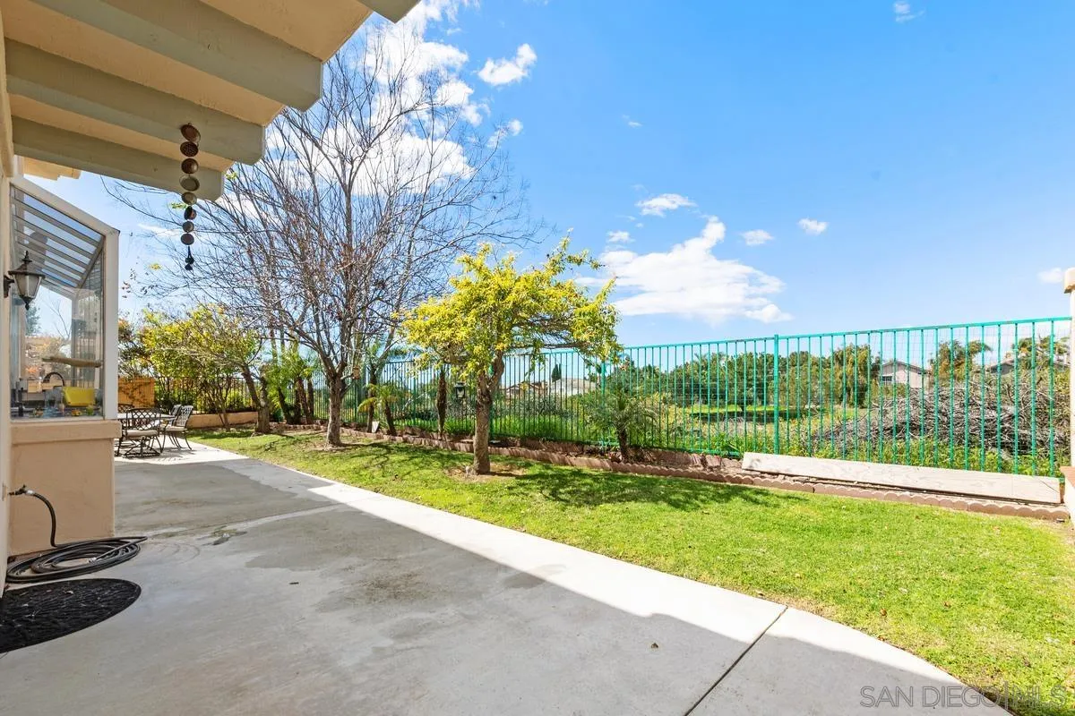 1095 Waterville Lake Rd