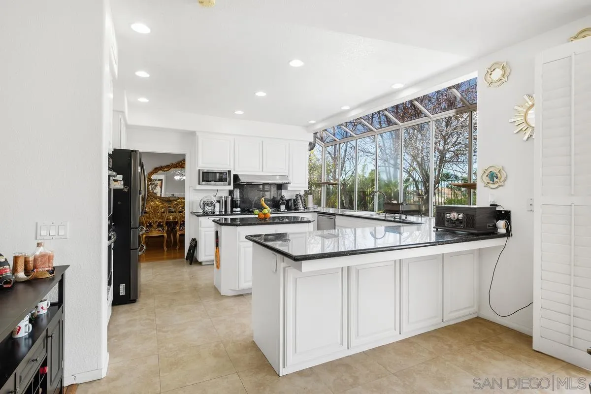 1095 Waterville Lake Rd