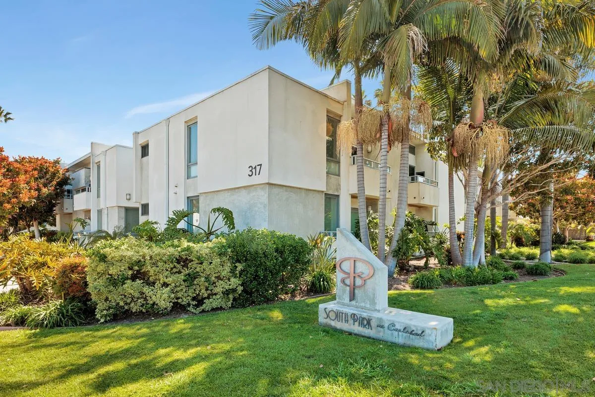 317 Pine Ave Unit 204