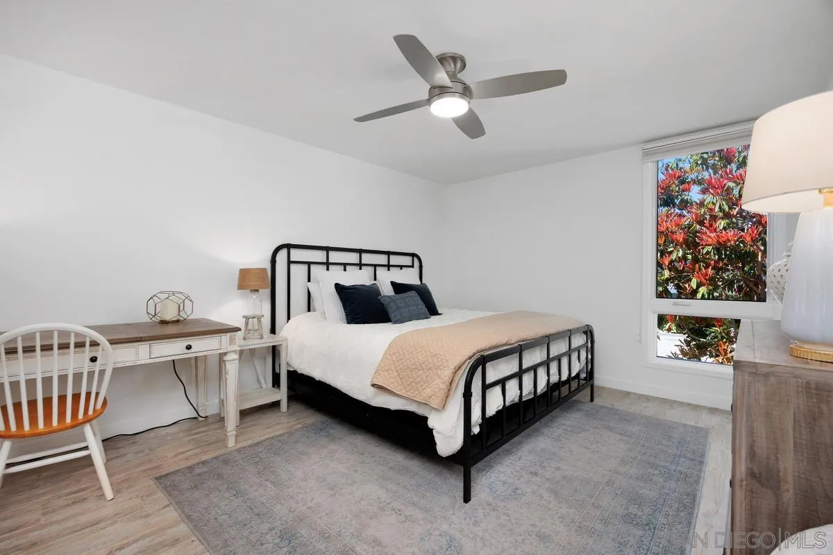 317 Pine Ave Unit 204