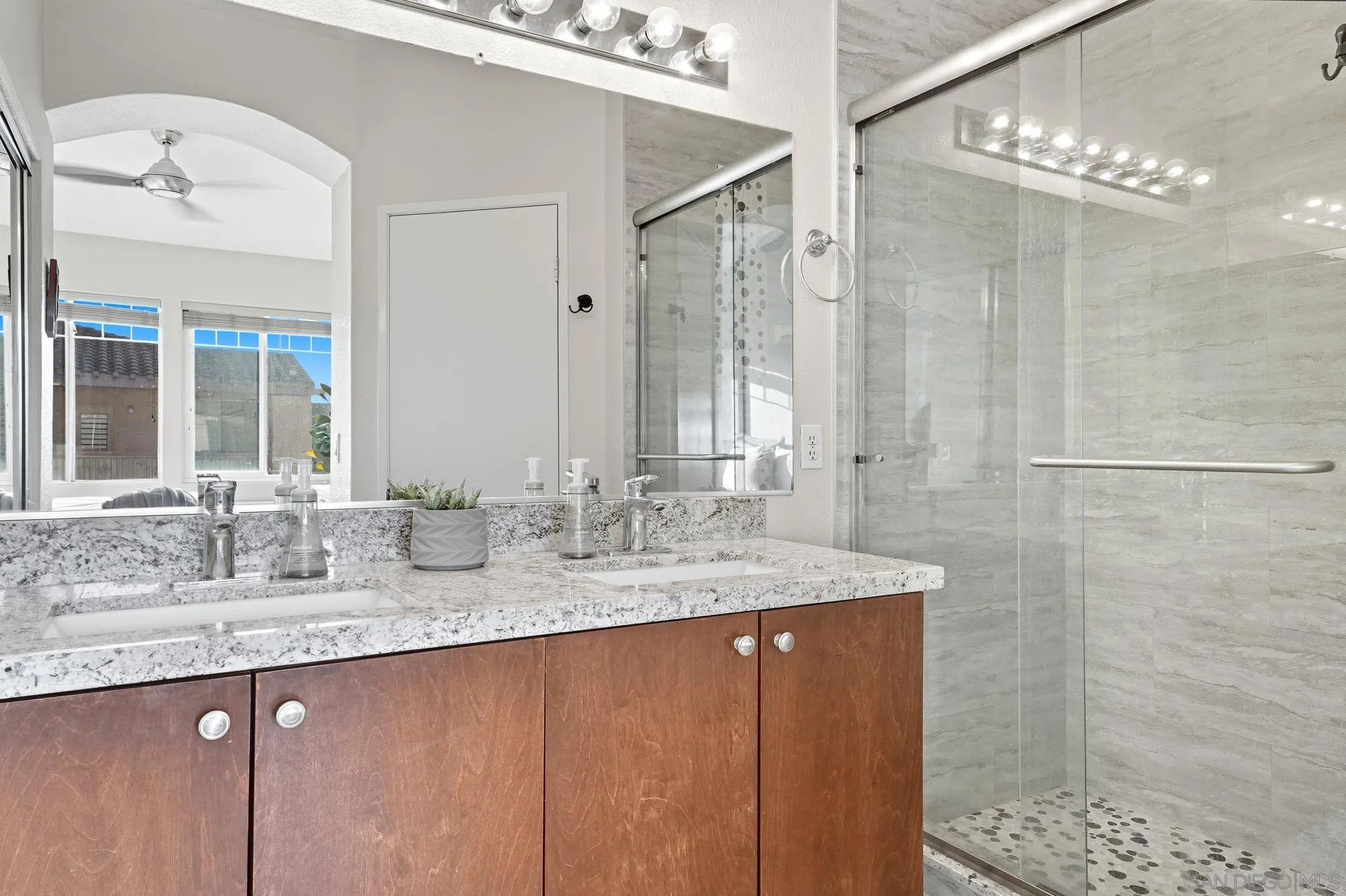 10914 Ivy Hill Dr Unit 1