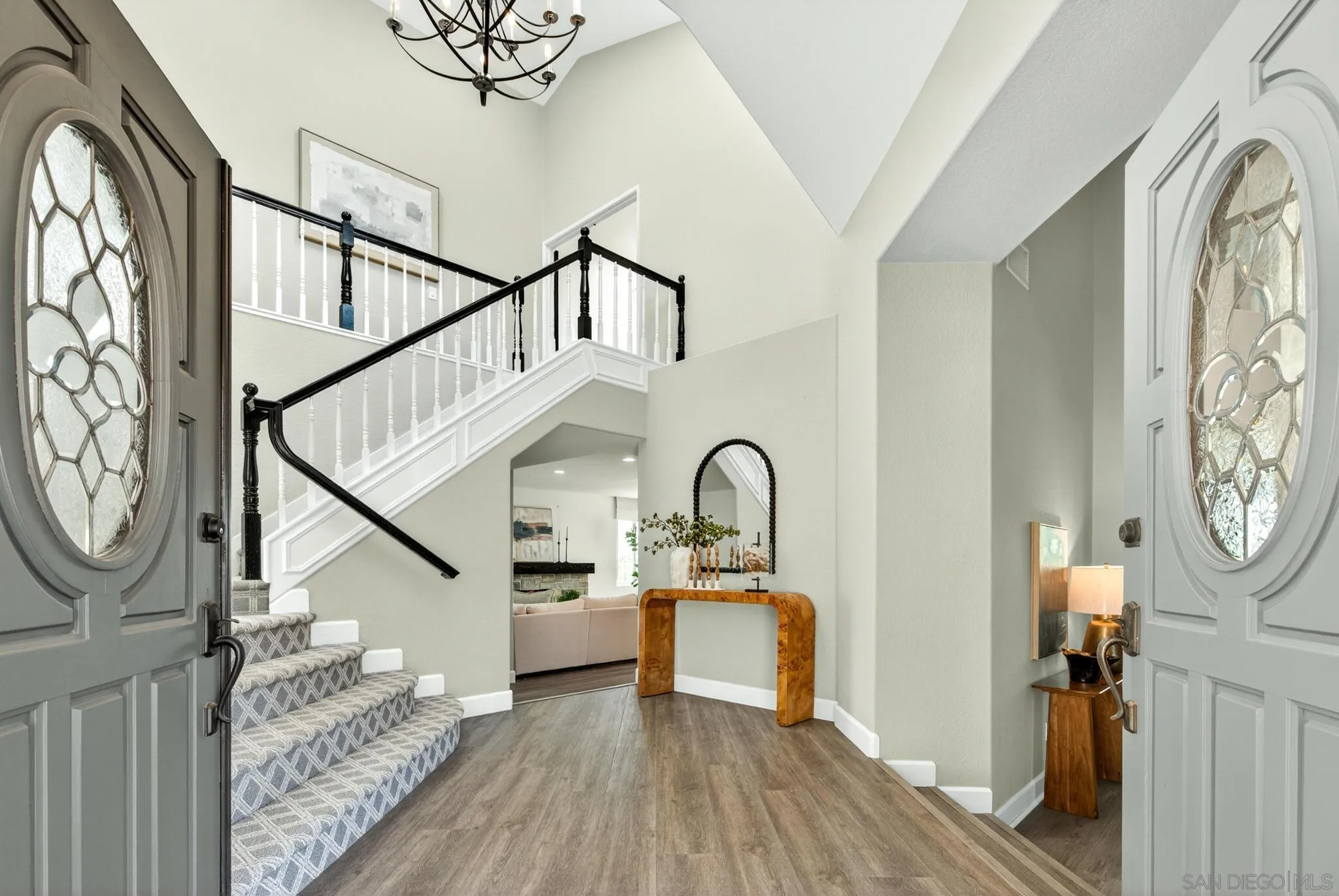 12262 Avenida Consentido