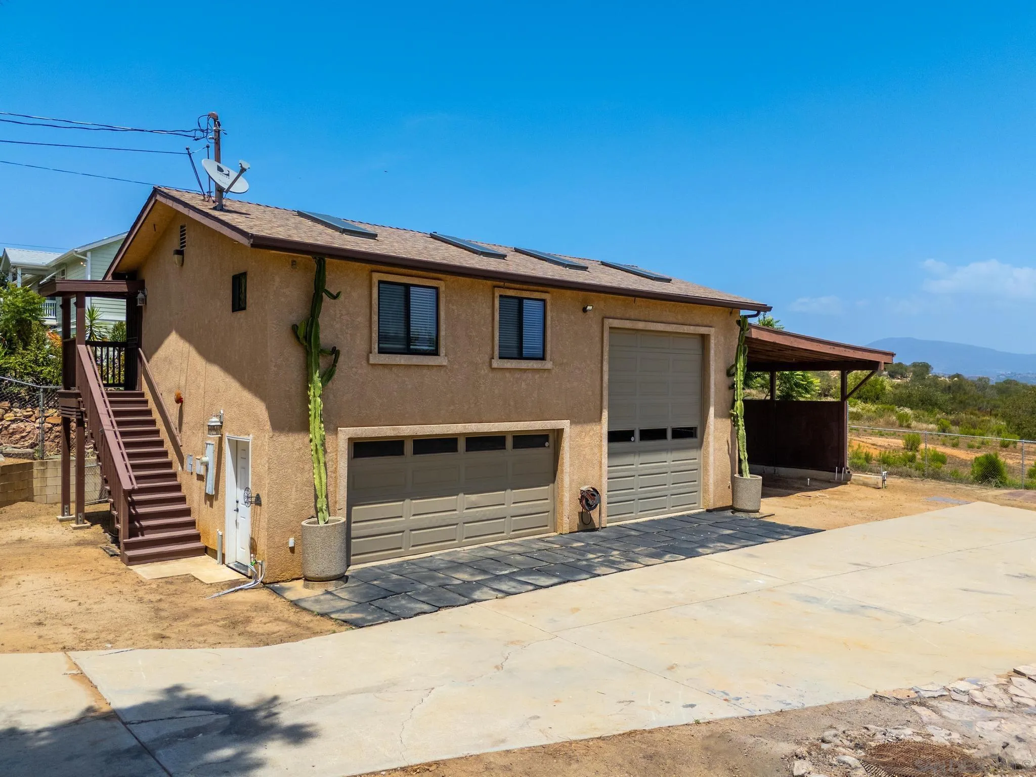 296 East Lane