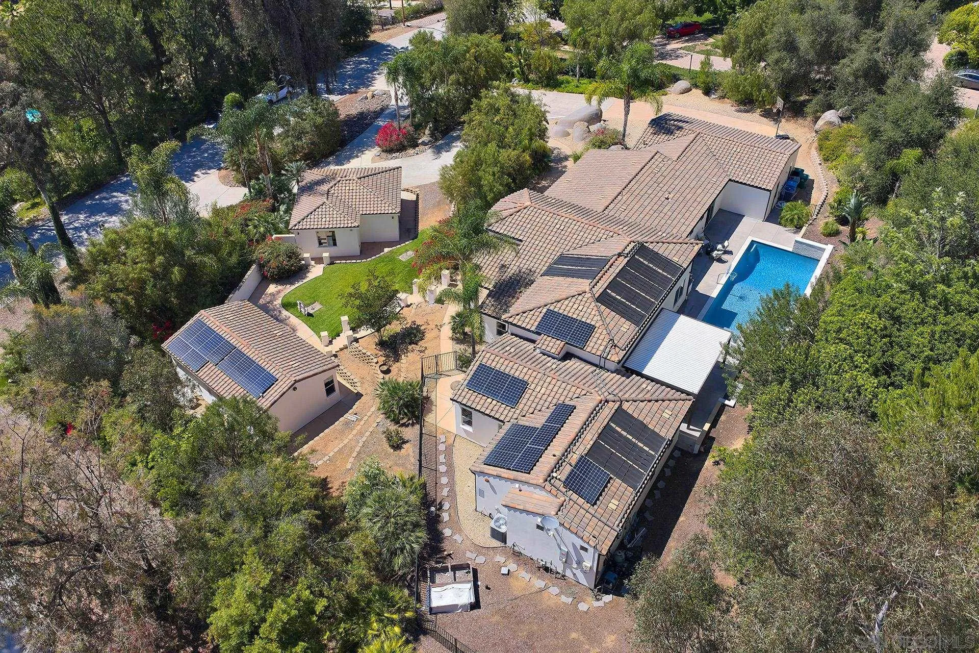 18375 Bernardo Trails Ct