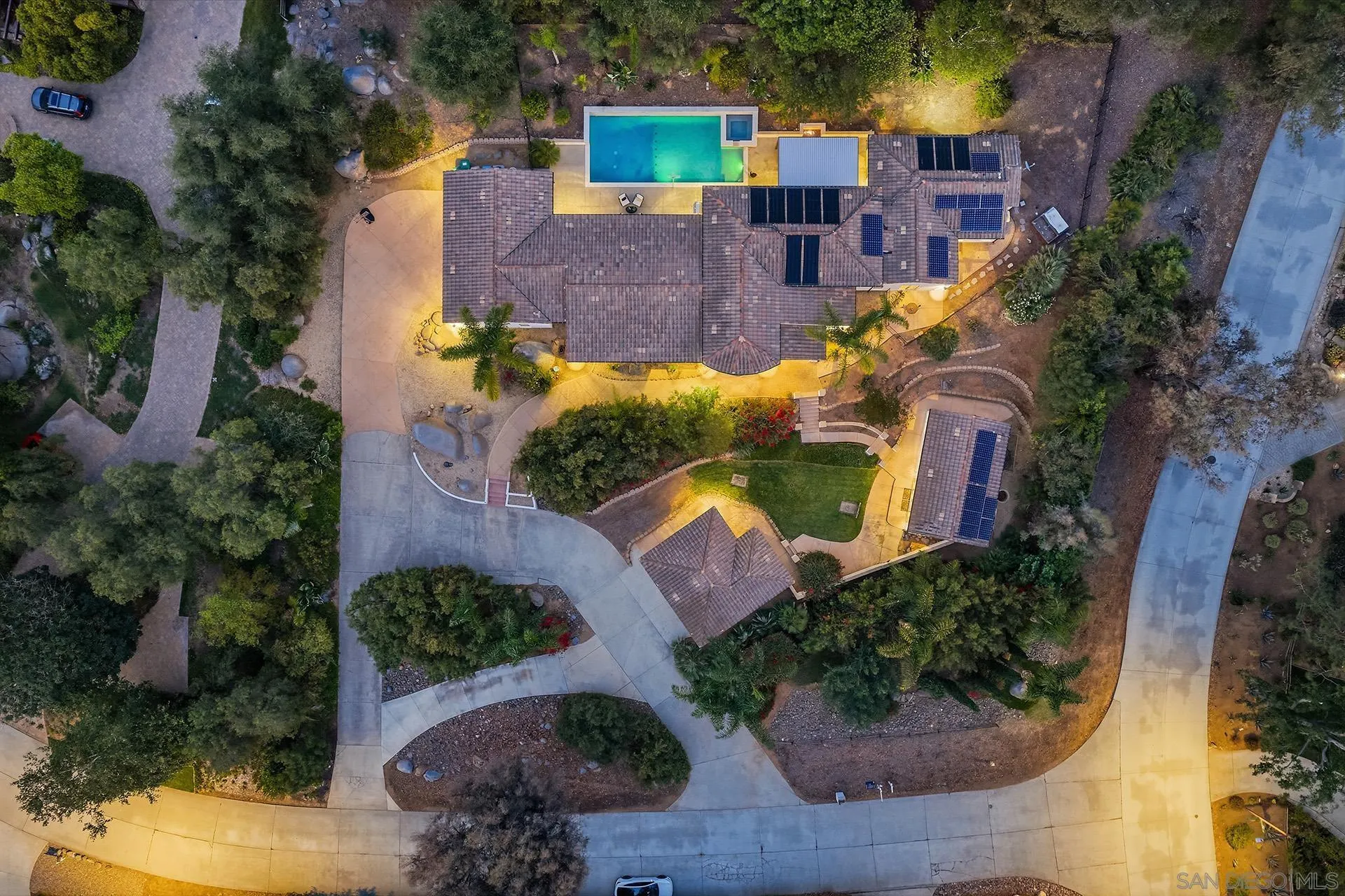 18375 Bernardo Trails Ct