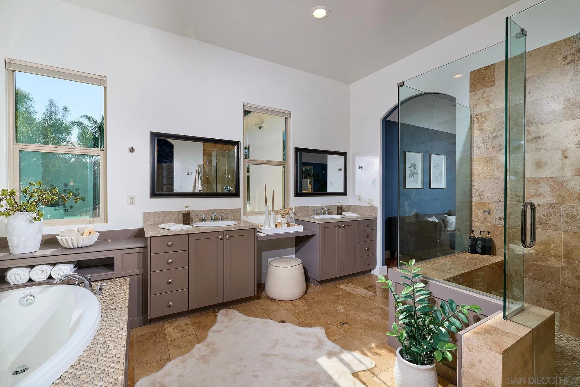 18375 Bernardo Trails Ct