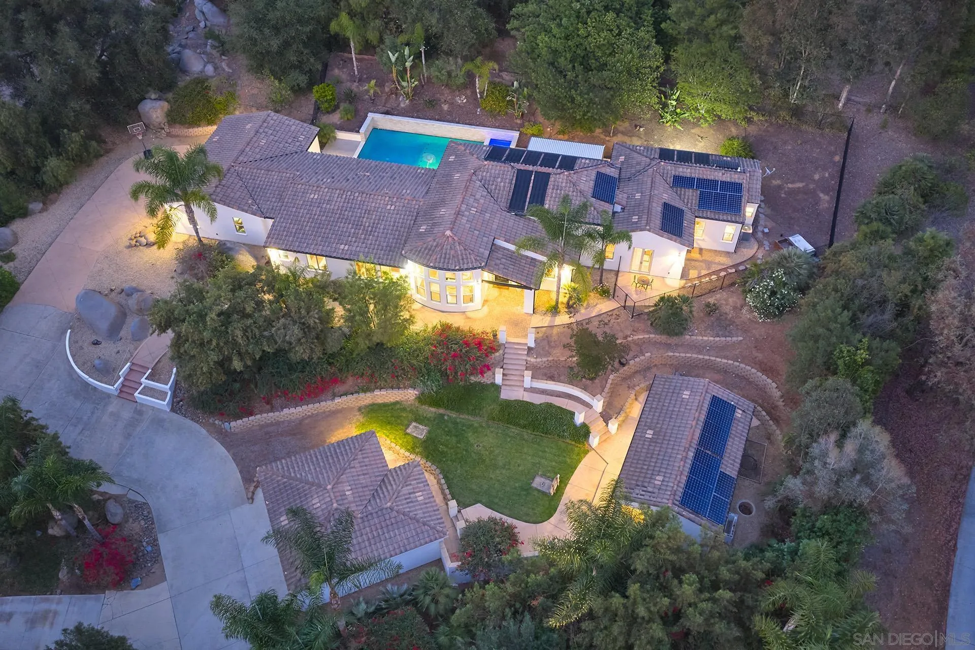 18375 Bernardo Trails Ct