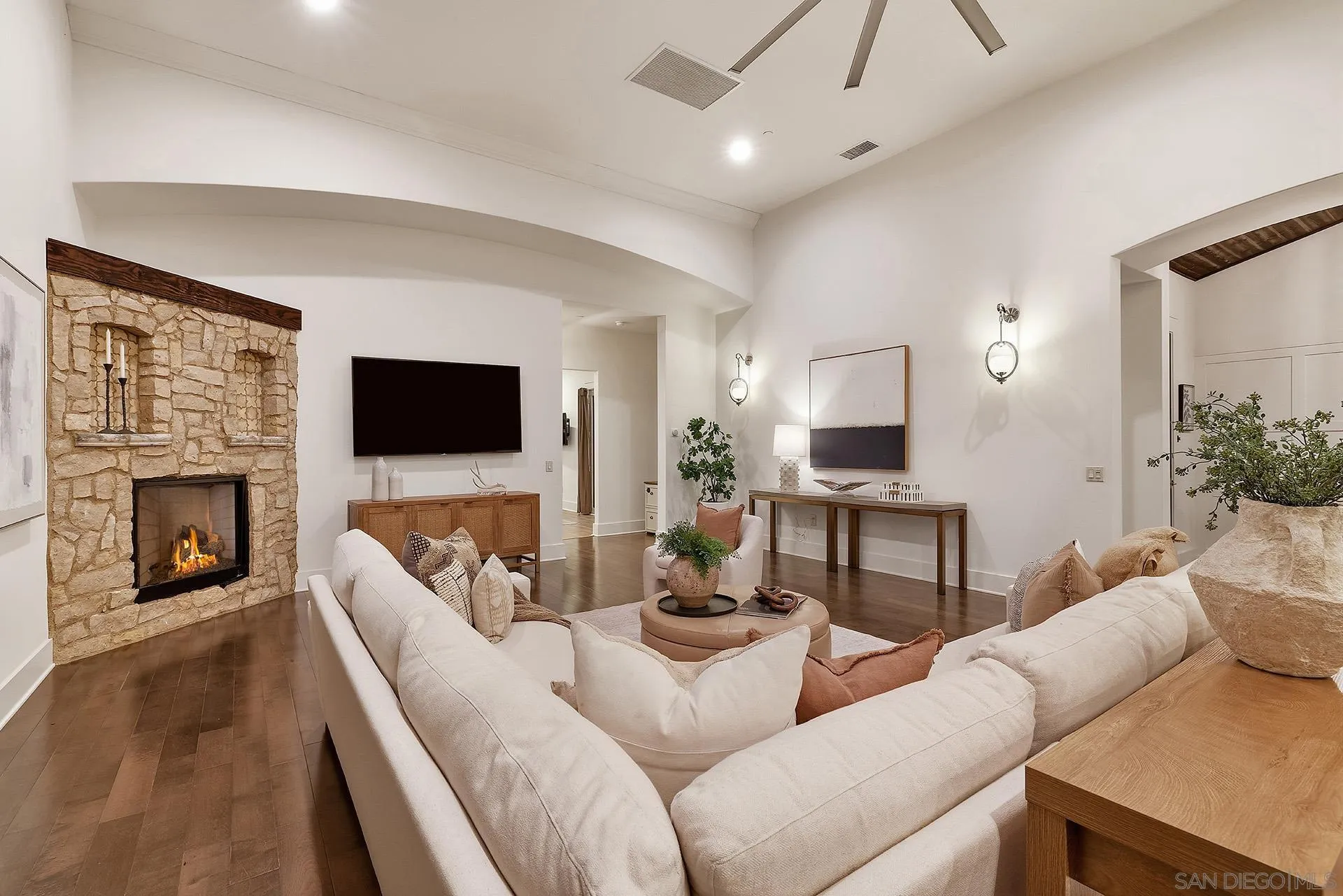 18375 Bernardo Trails Ct