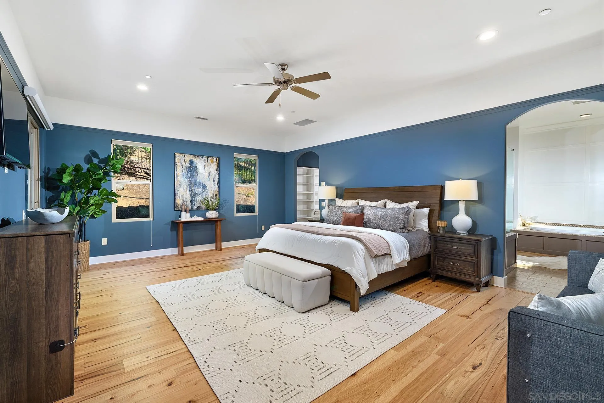 18375 Bernardo Trails Ct