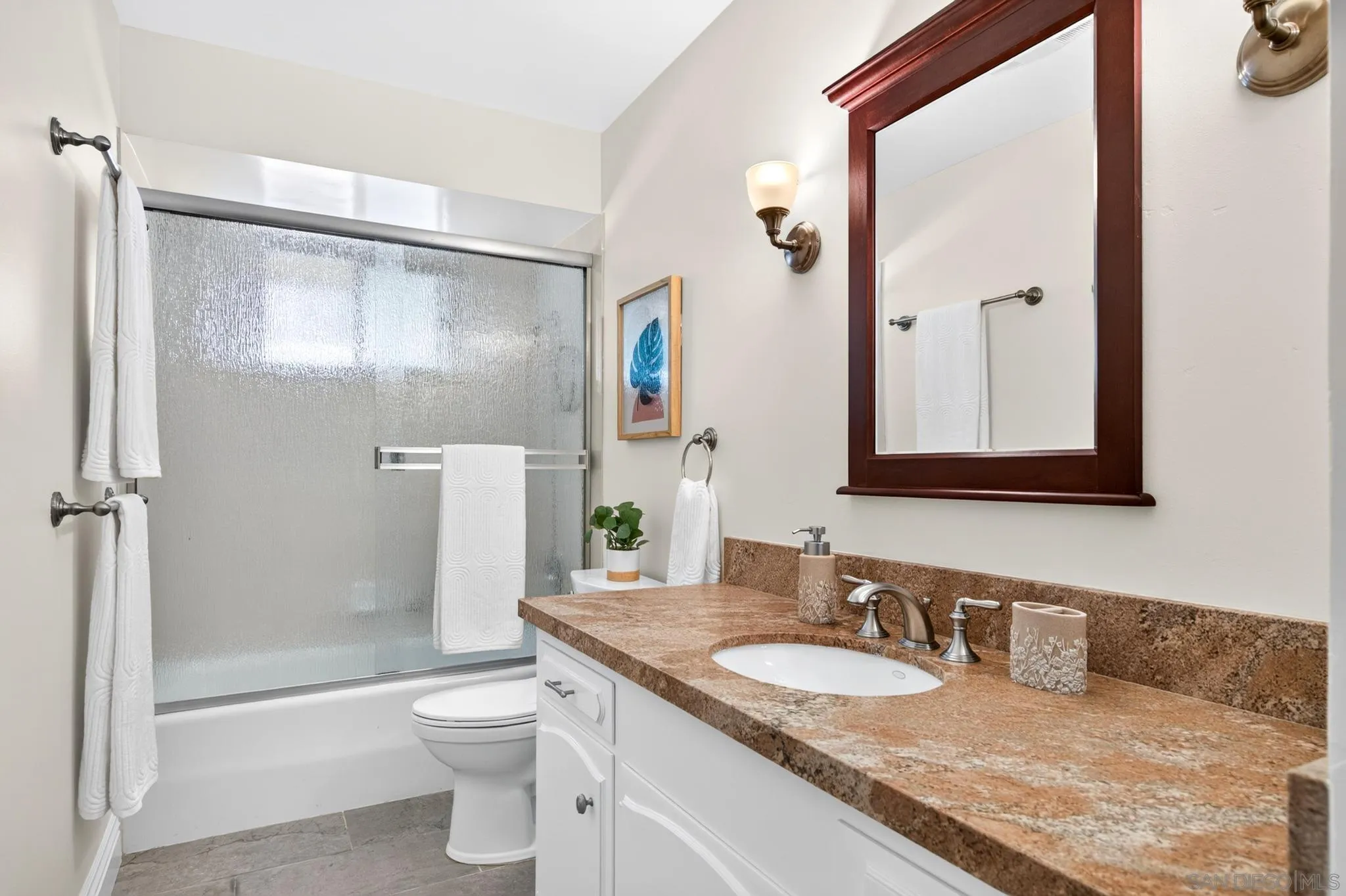 17287 Regalo Ln